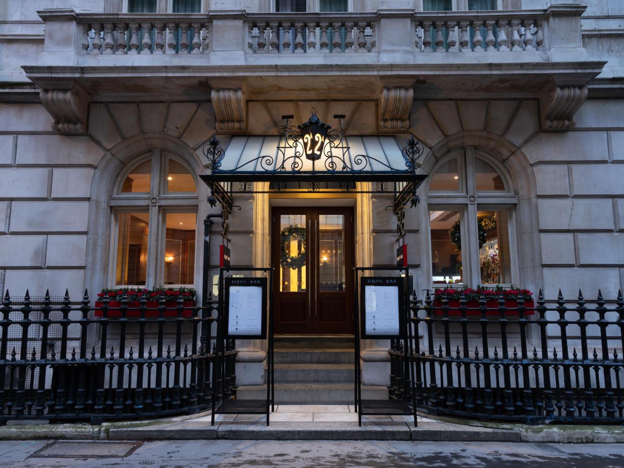 The Royal Horseguards Hotel,