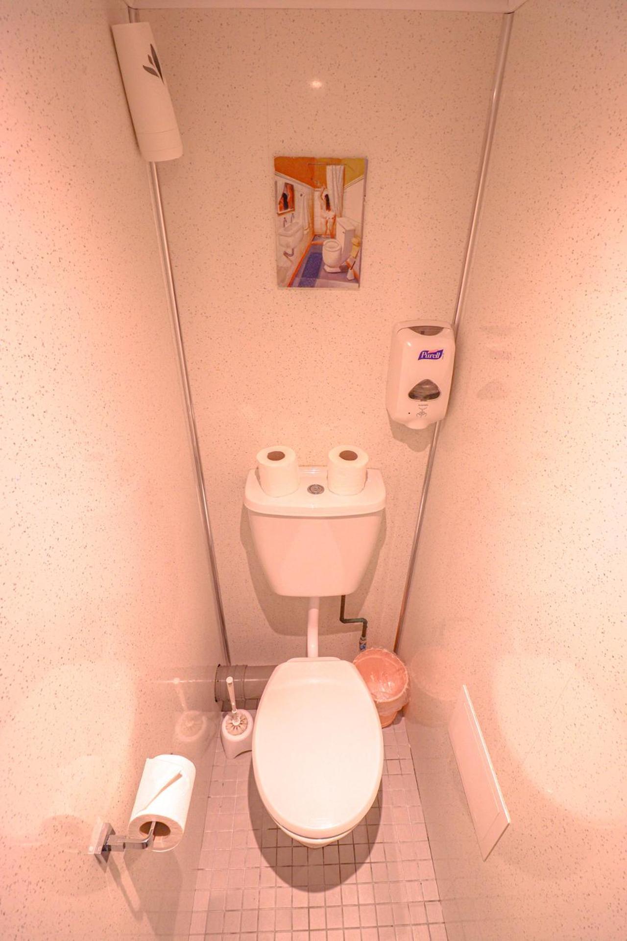 Fairway Hotell 2*