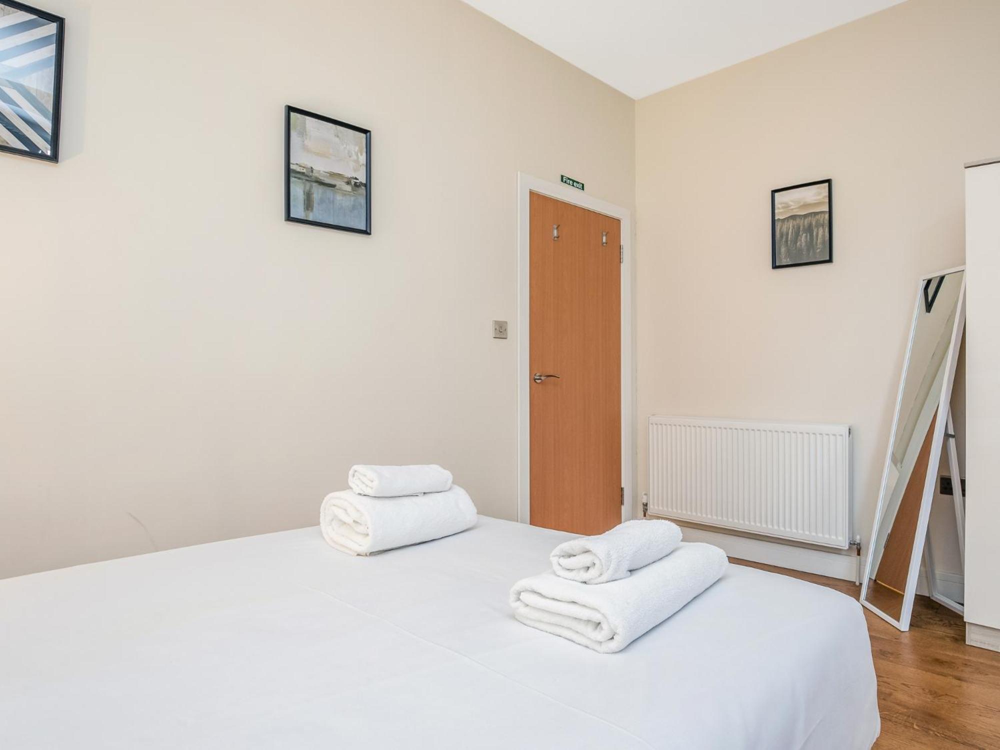 Ealing Queen Of The Suburbs One Bedroom Pass The Keys Apartamento *