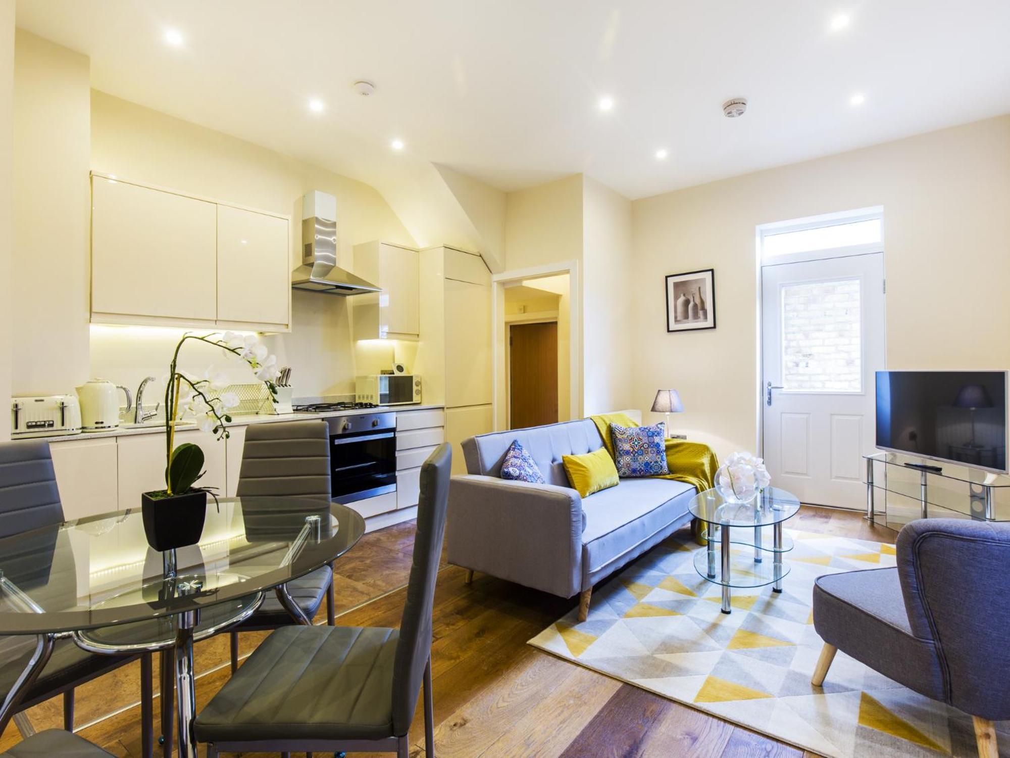 Ealing Queen Of The Suburbs One Bedroom Pass The Keys Londres