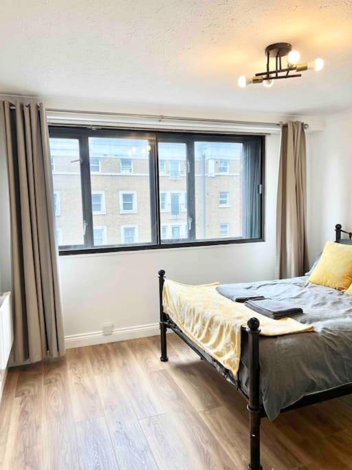 Apartment Luxstay 2br Earls Court Sleeps Up To 10 *