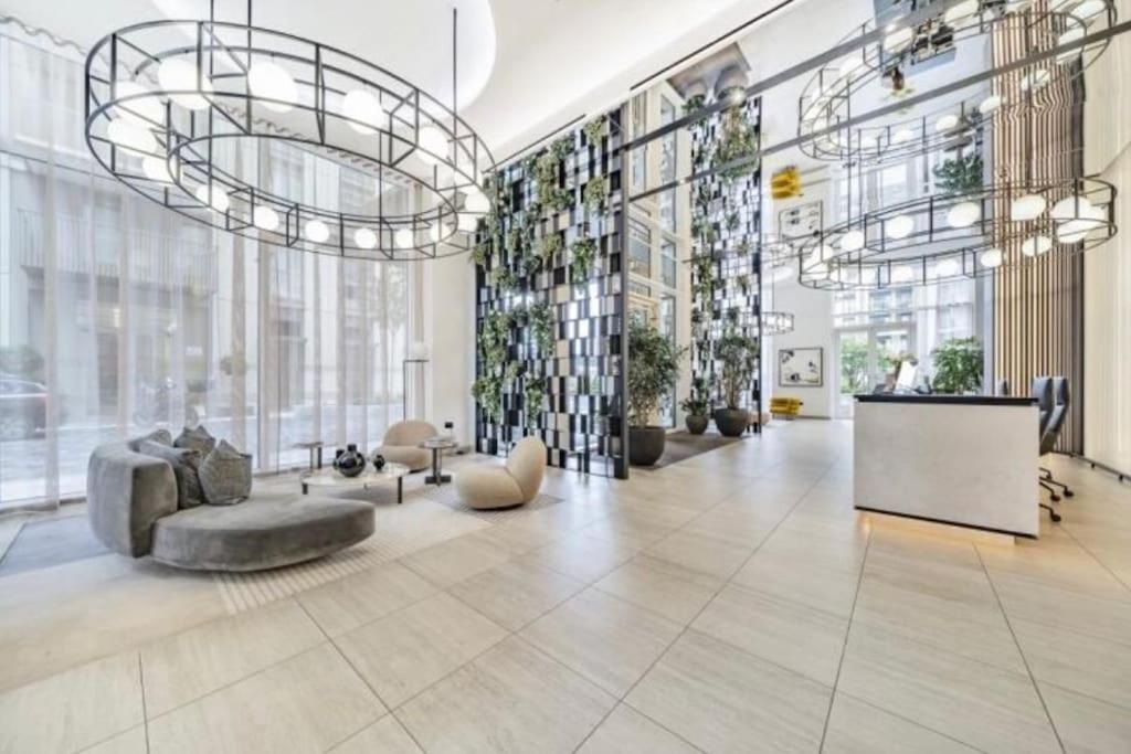 Apartamento Luxury 2 Bed 2 Bath Modern Flat In White *