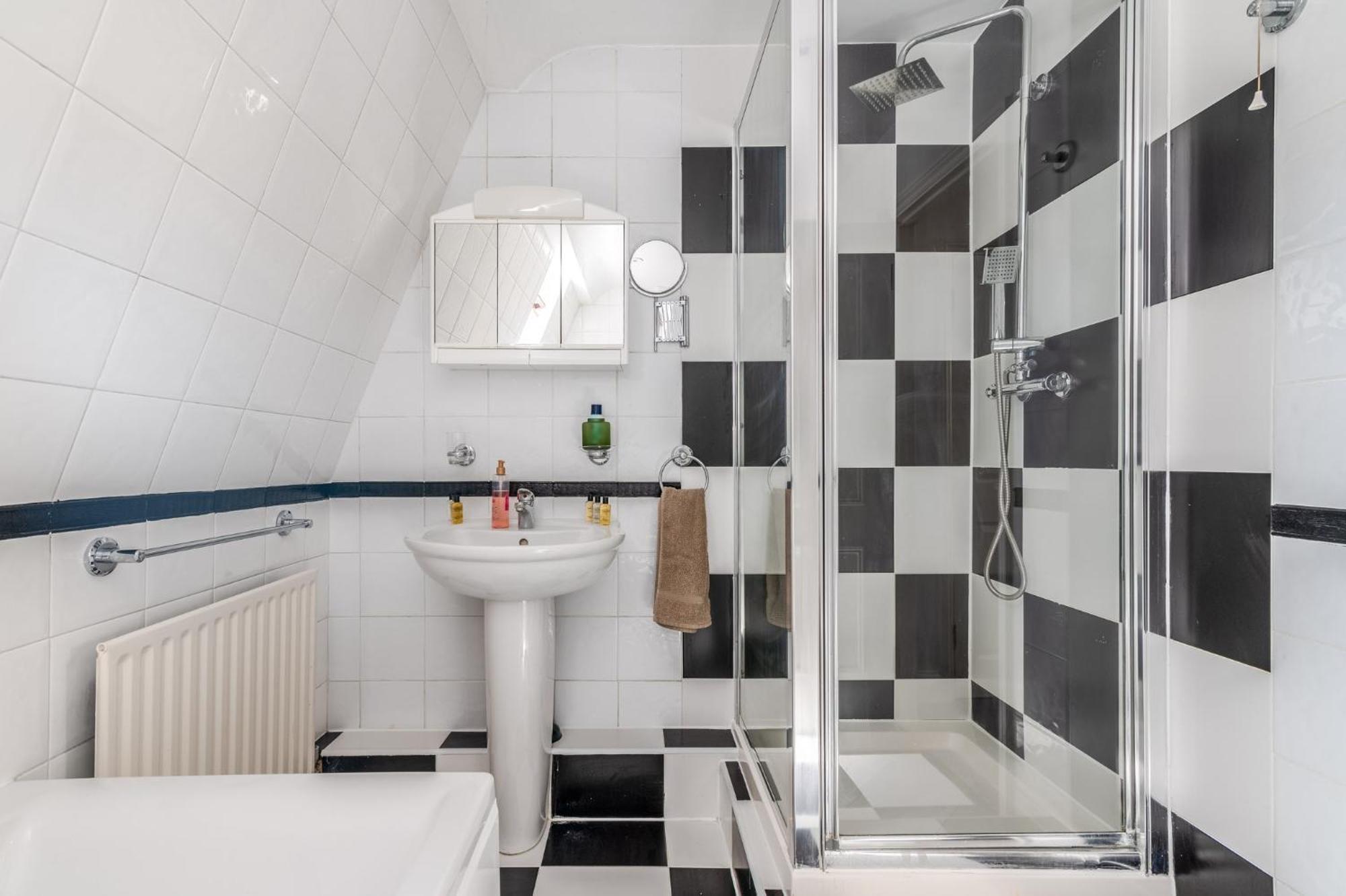 Feriehus Charming 3-bedroom Townhouse Balcony London