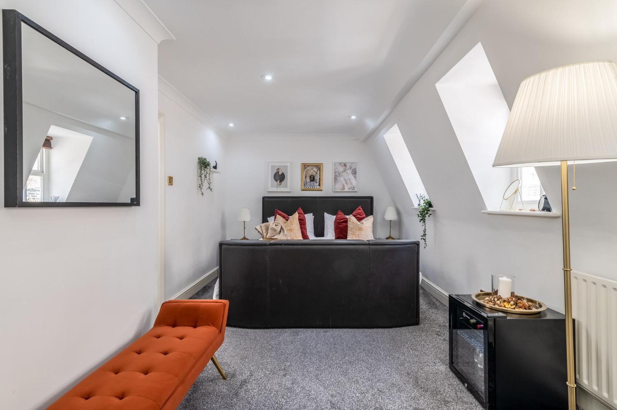 Charming 3-bedroom Townhouse Balcony Feriehus *