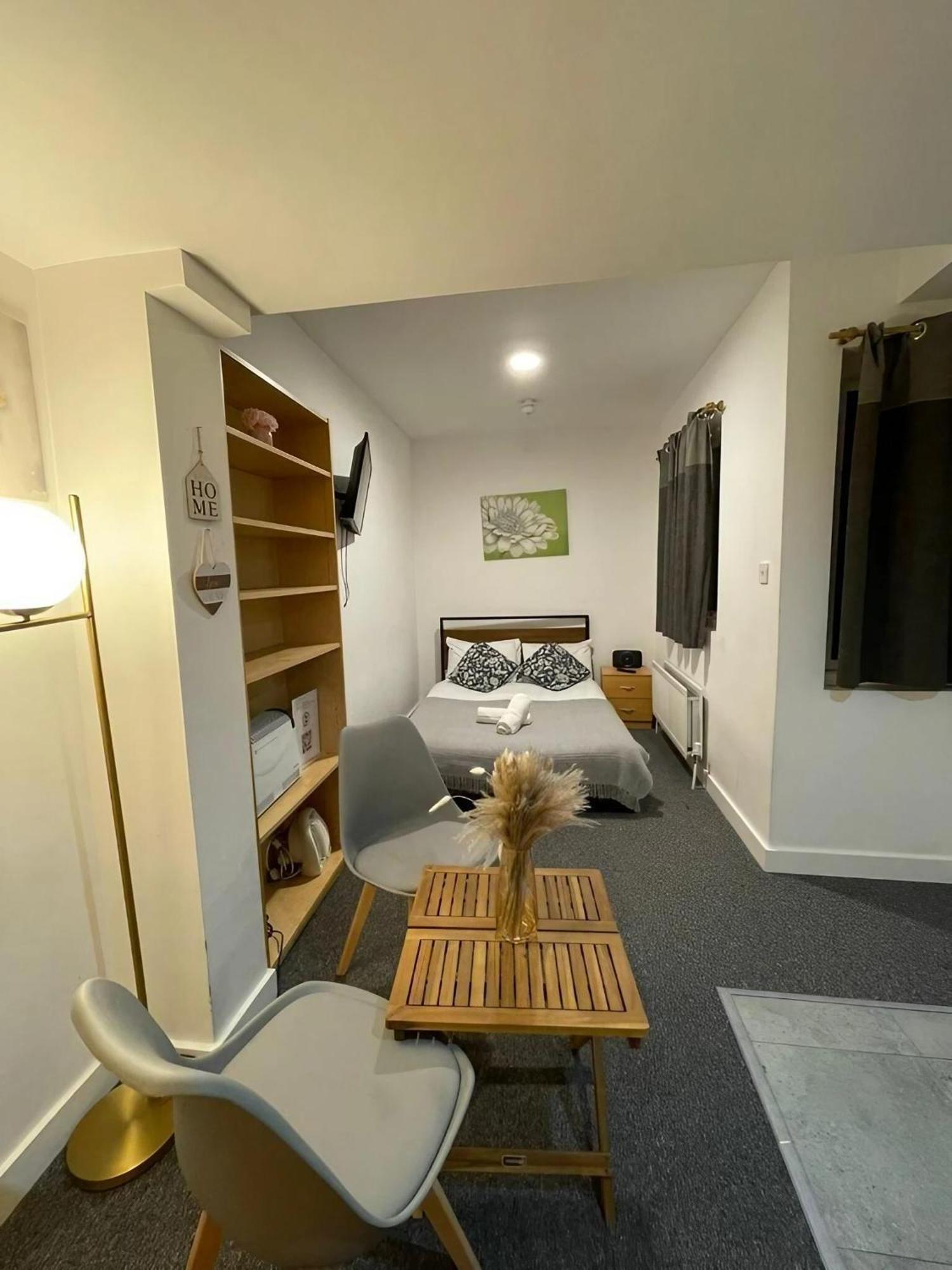 Modern Close To Hyde Park *