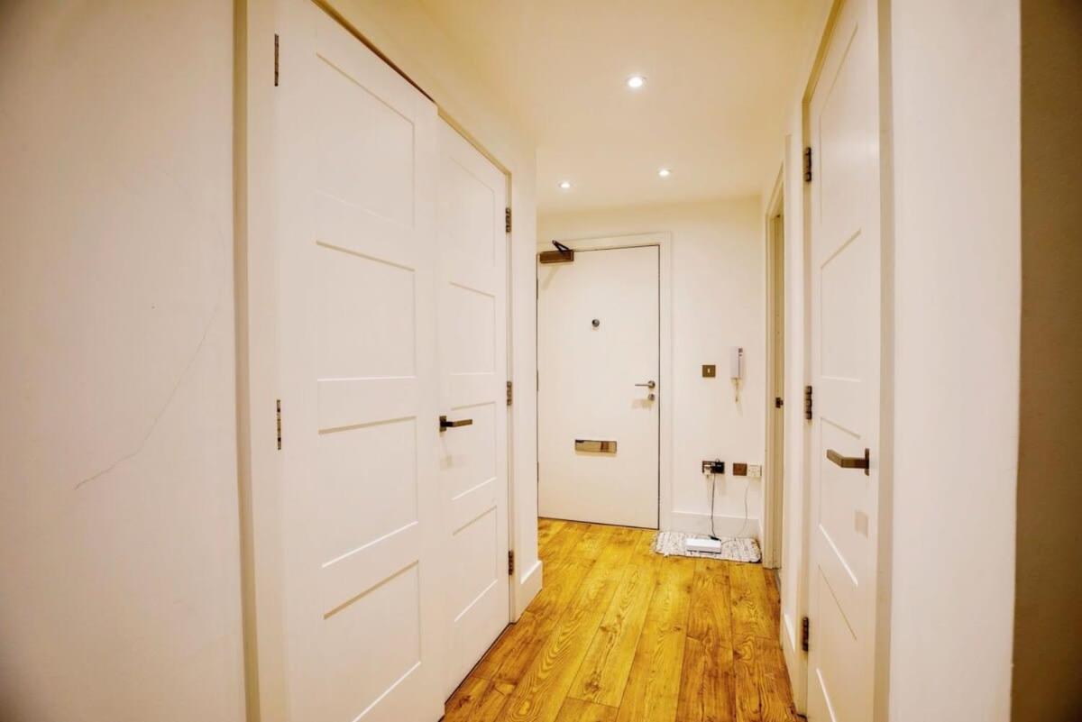 Modern 2br Flat Style And Comfort Combined * Londres