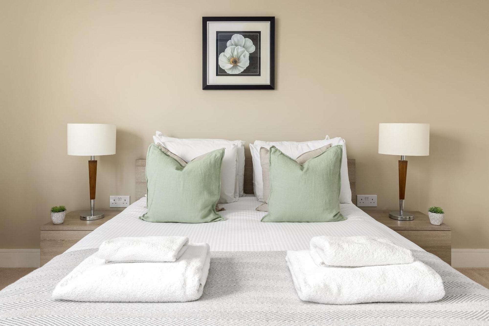 The Islington Collection Apartment *