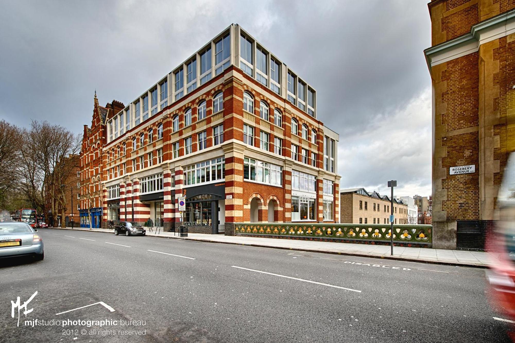 The Rosebery By Supercity London