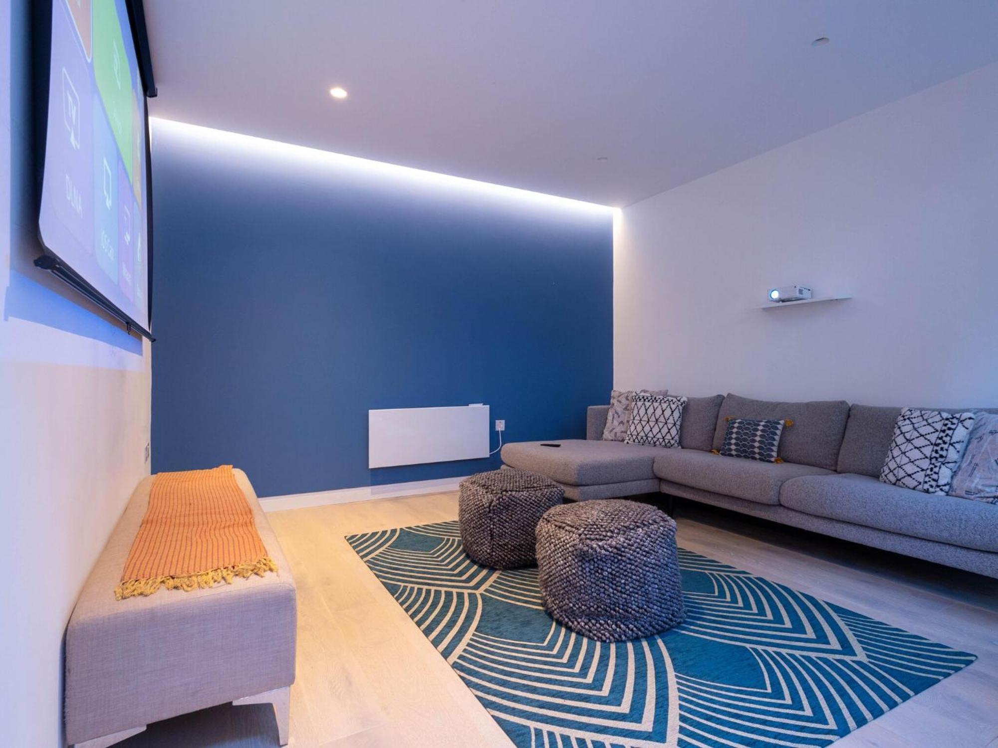 Apartamento The Arches Luxurious Three Bedroom Close To Hampstead Heath With Garden Balcony And Courtyard