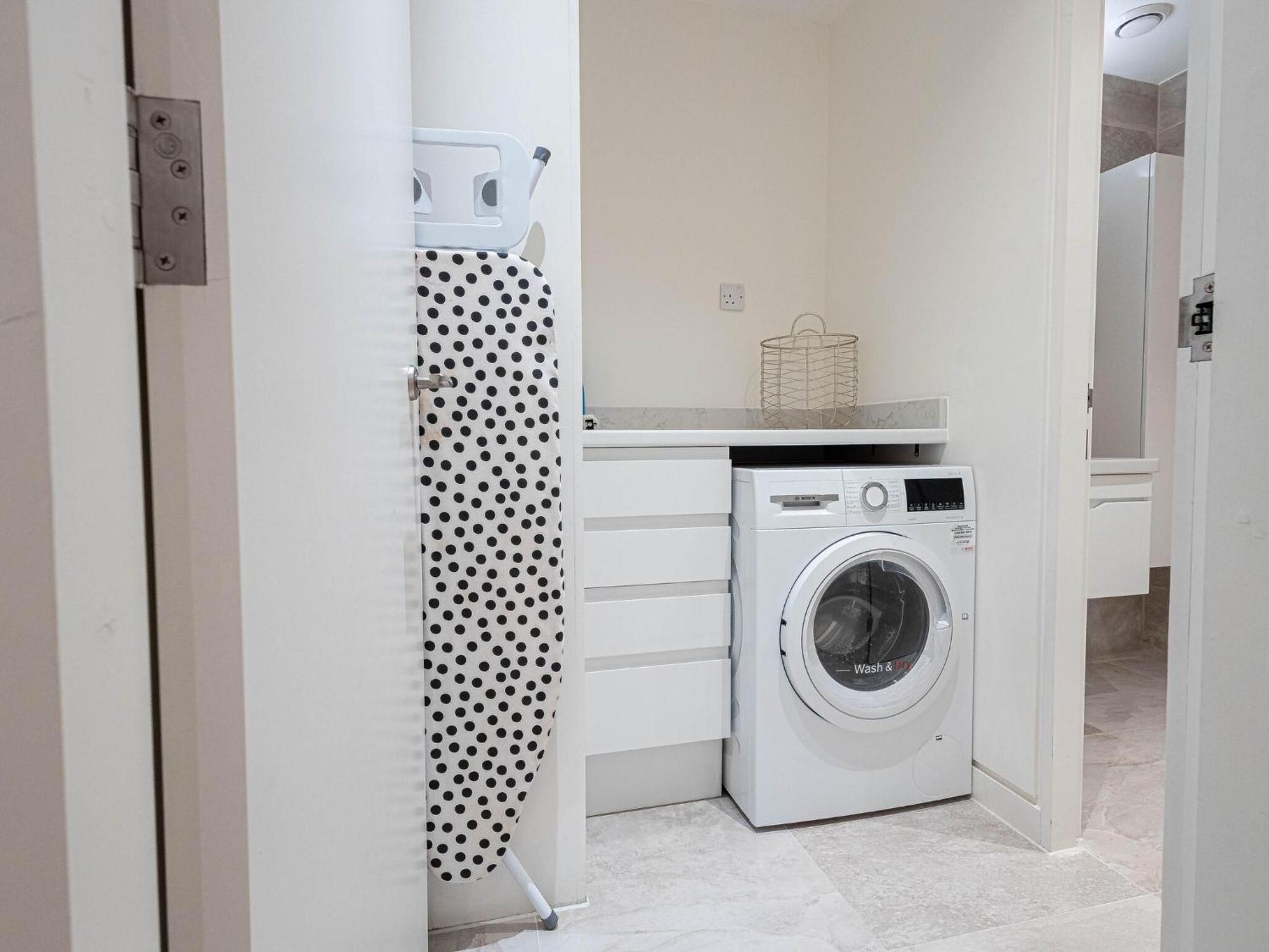 Apartamento The Arches Luxurious Three Bedroom Close To Hampstead Heath With Garden Balcony And Courtyard *