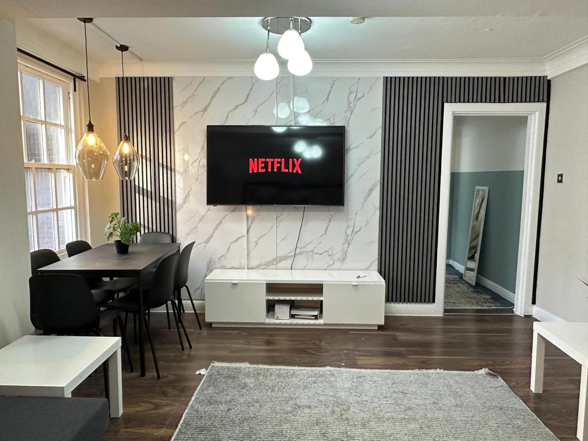 Appartement Two Bedroom Near Hyde Park Londen