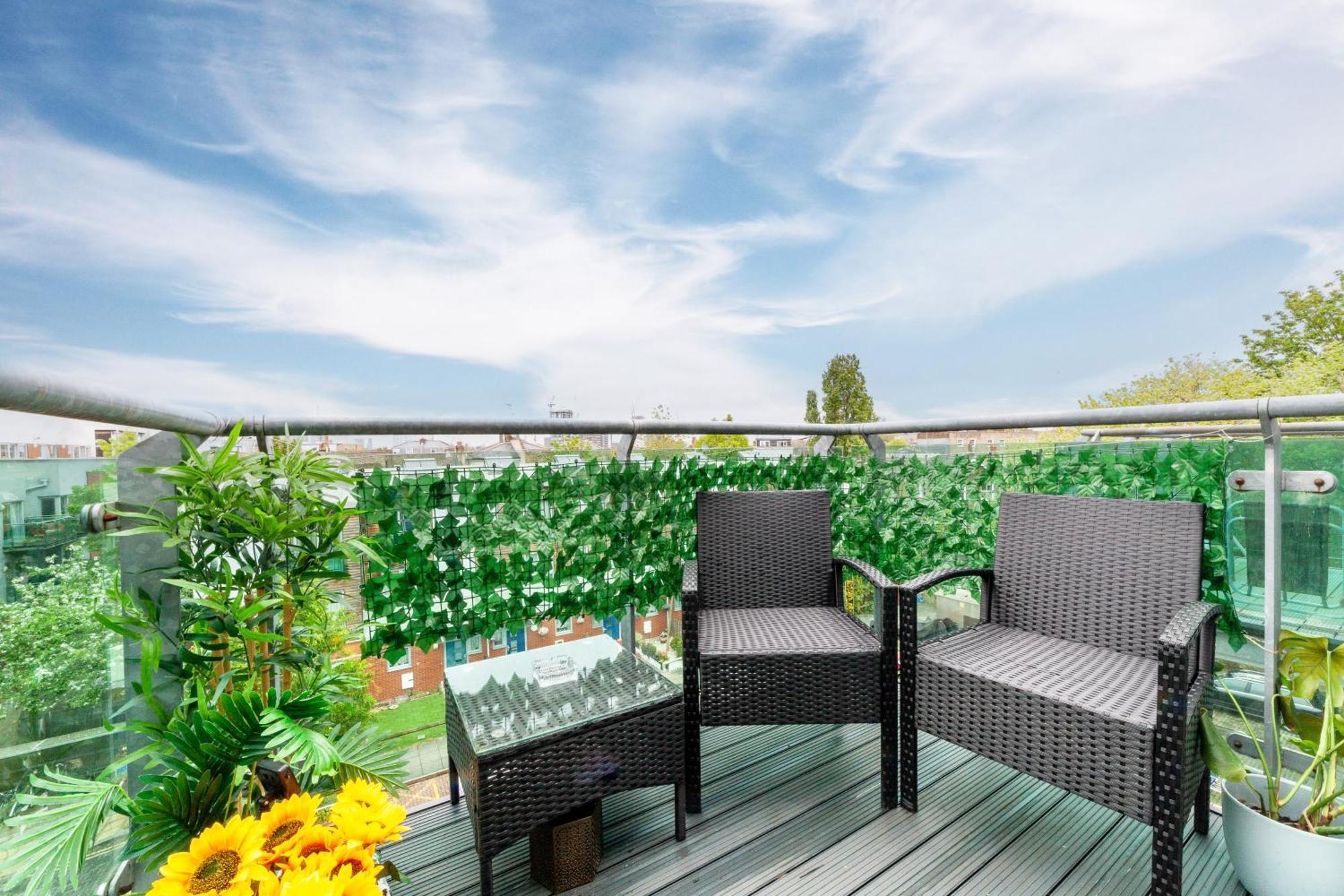 Stylish Chic Retreat: 1-bed, Near Canary Wharf Londres