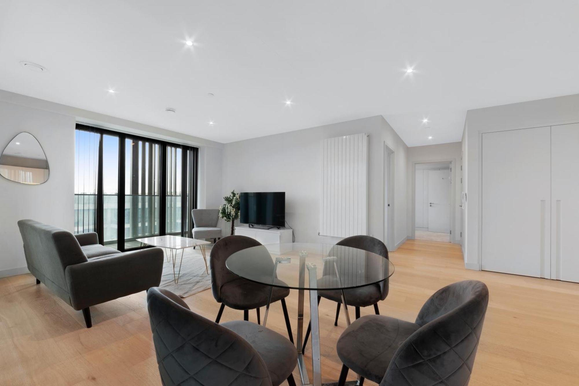 Apartment Excel 2 Bedroom Near Aiport And O2 Arena *
