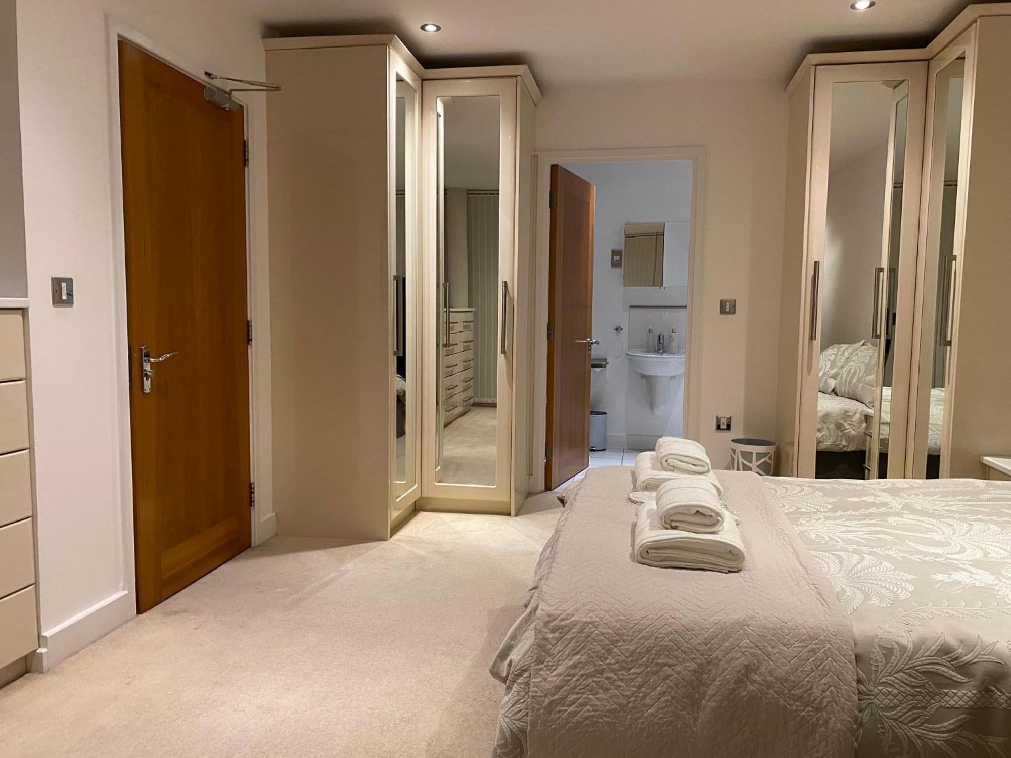 Apartment Cosy 3 Bed Penthouse In Royal Docks London