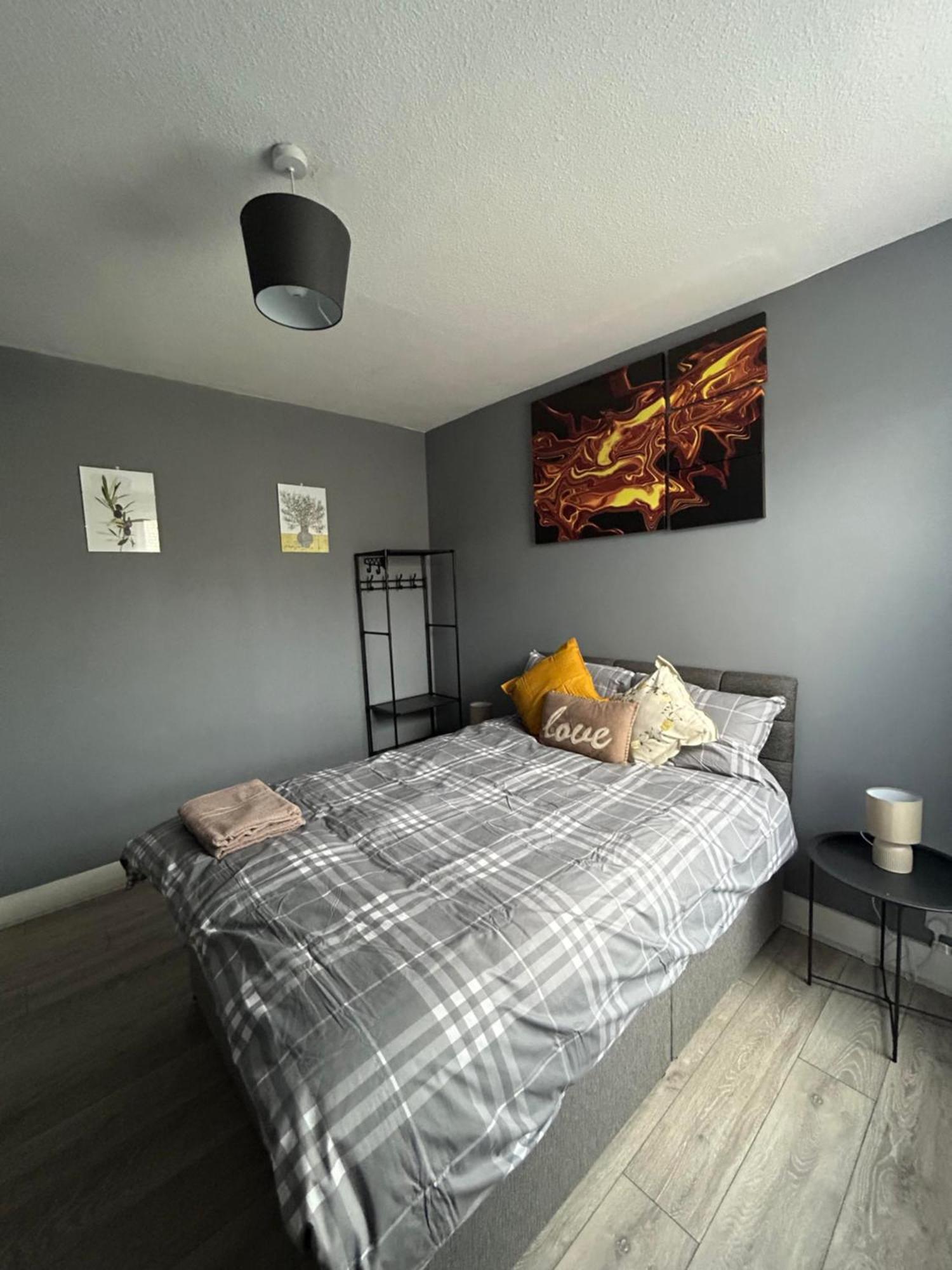 Hatton Homes: Tottenham