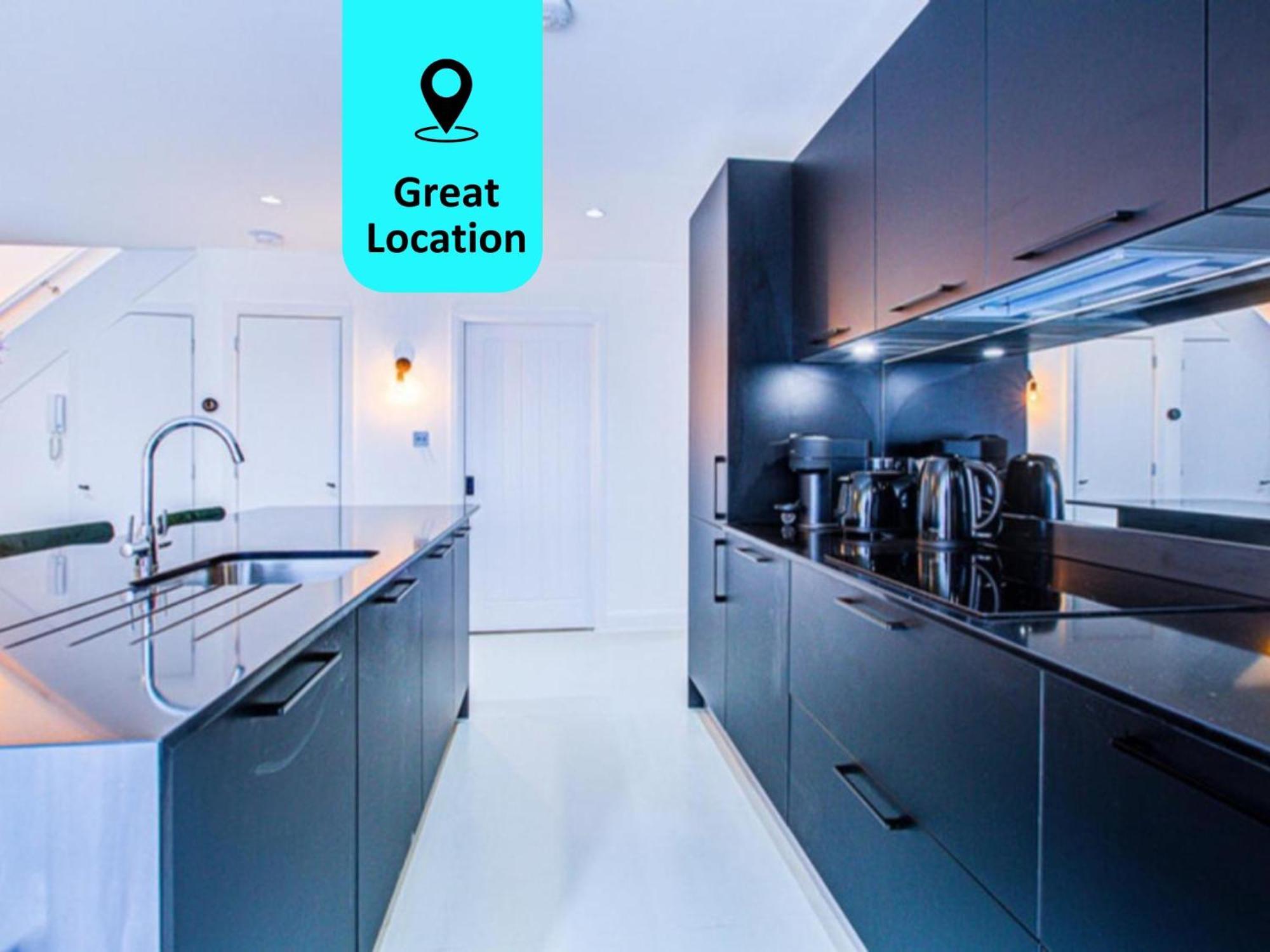 Beautiful 3-bedroom House Just Minutes From Queen's Park Tube Leilighet