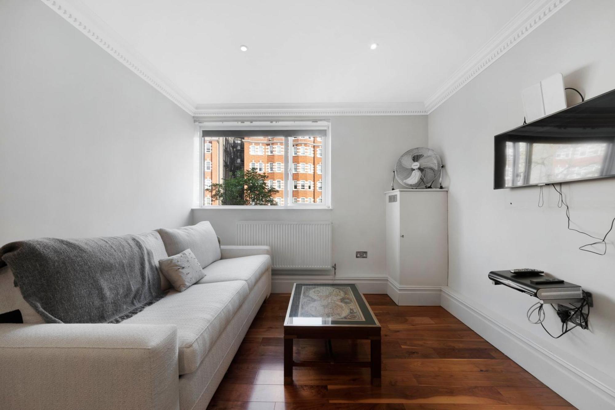 Delux 1 Bd Regents Park Nw8