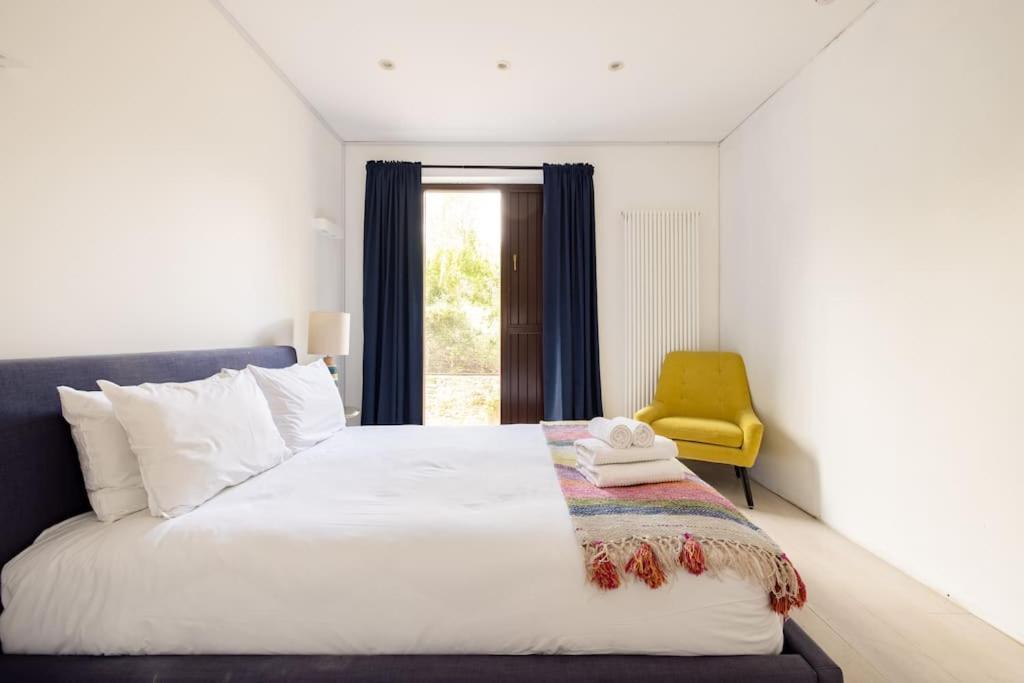Holiday home Modern 3 Bedroom Townhouse By Wild Roses *