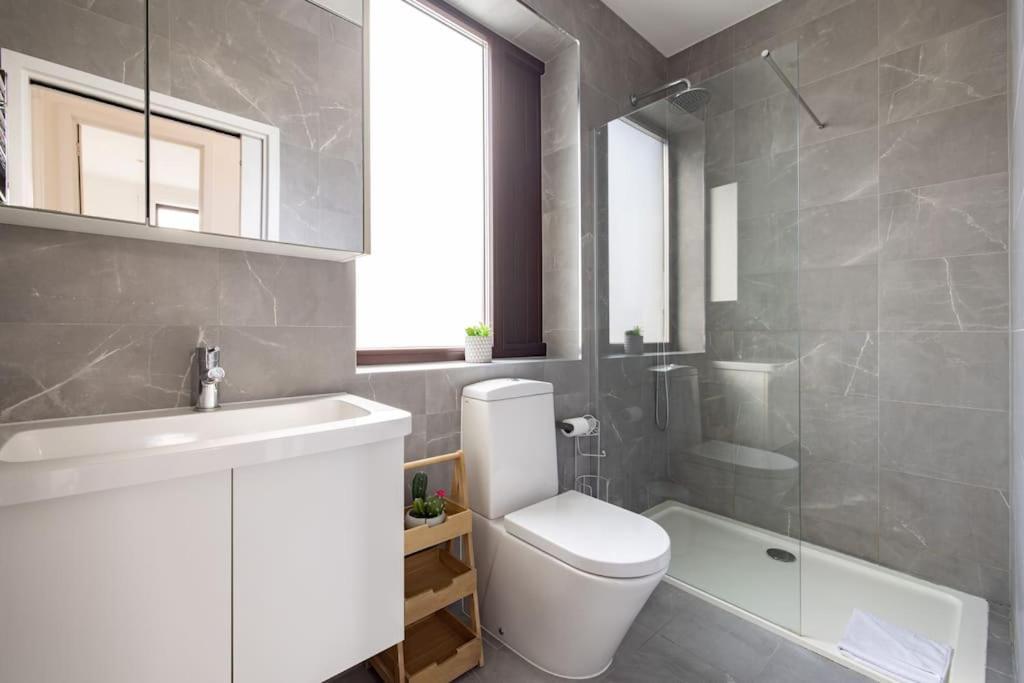 Holiday home Modern 3 Bedroom Townhouse By Wild Roses