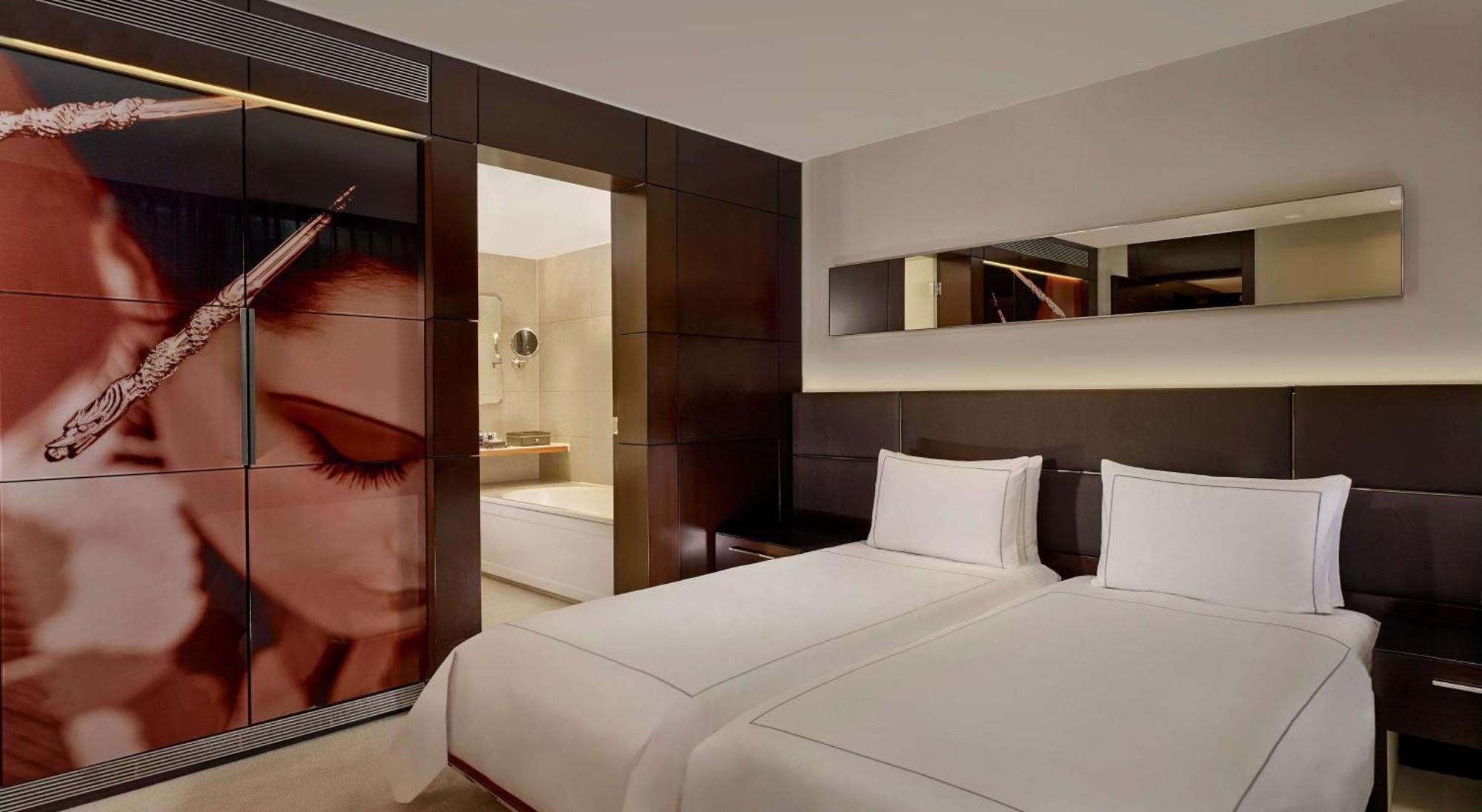 Hotell Park Plaza Westminster Bridge 4*