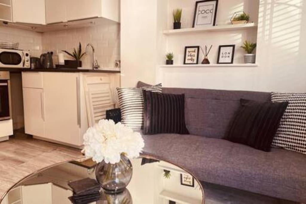 Modern 1 Bed Flat In Hackney With Parking * London