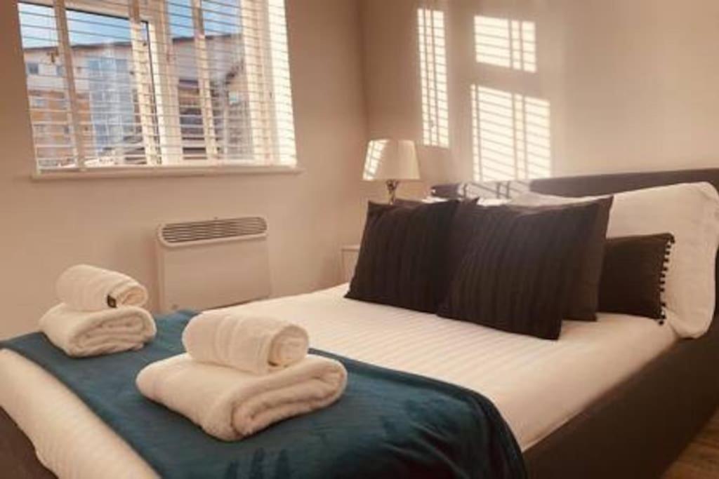 Apartment Modern 1 Bed Flat In Hackney With Parking London