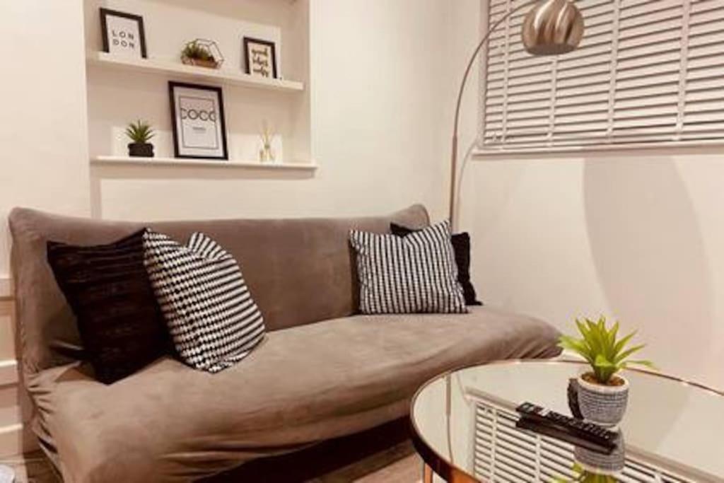 Apartment Modern 1 Bed Flat In Hackney With Parking London