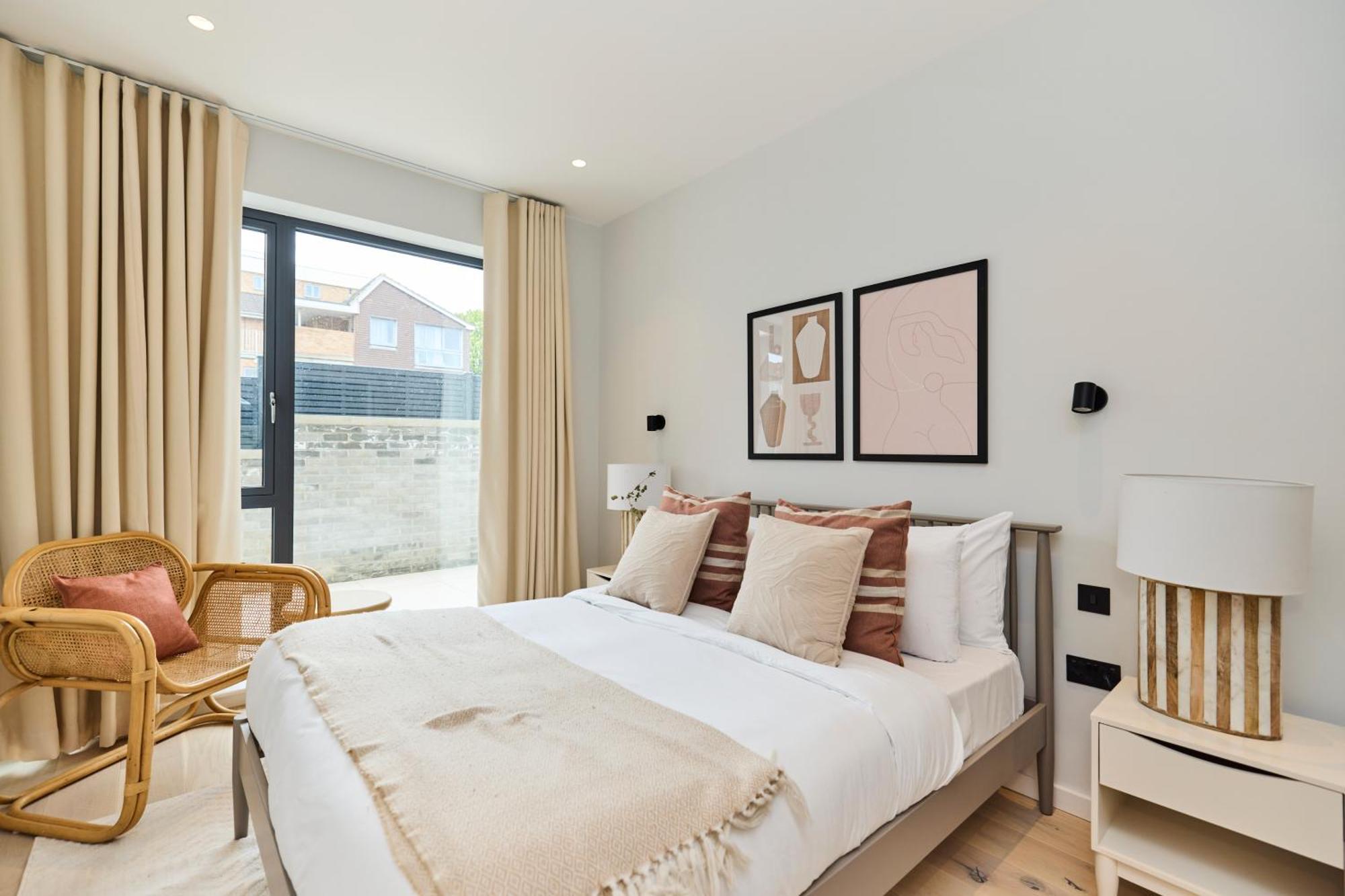 Apartment The Brondesbury Quarters - Modern 2bdr Flat With Balcony & Parking *