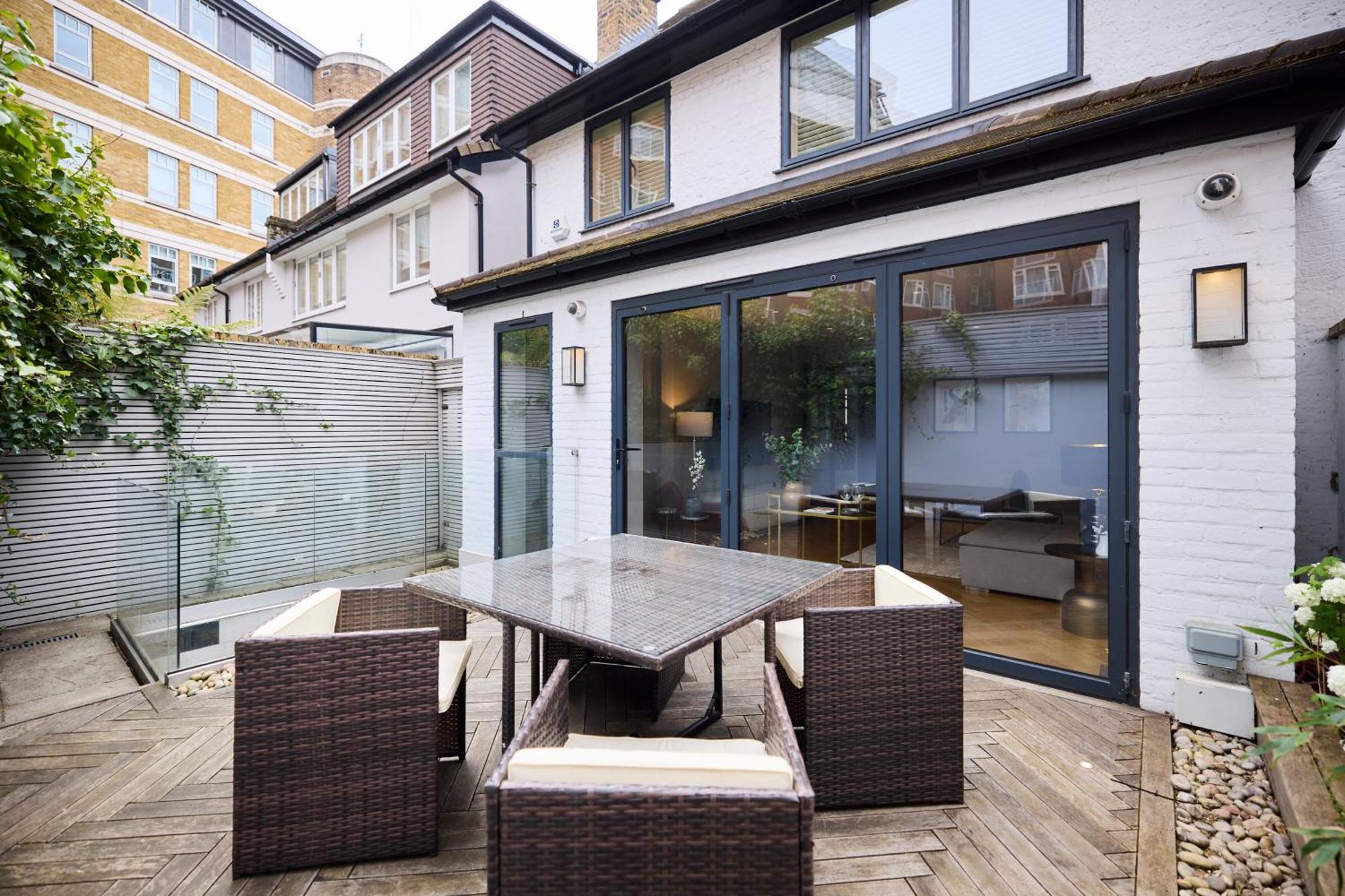 Appartement The Regent's Park Scenery - Spacious 3bdr House W/ Garden And Study Londen