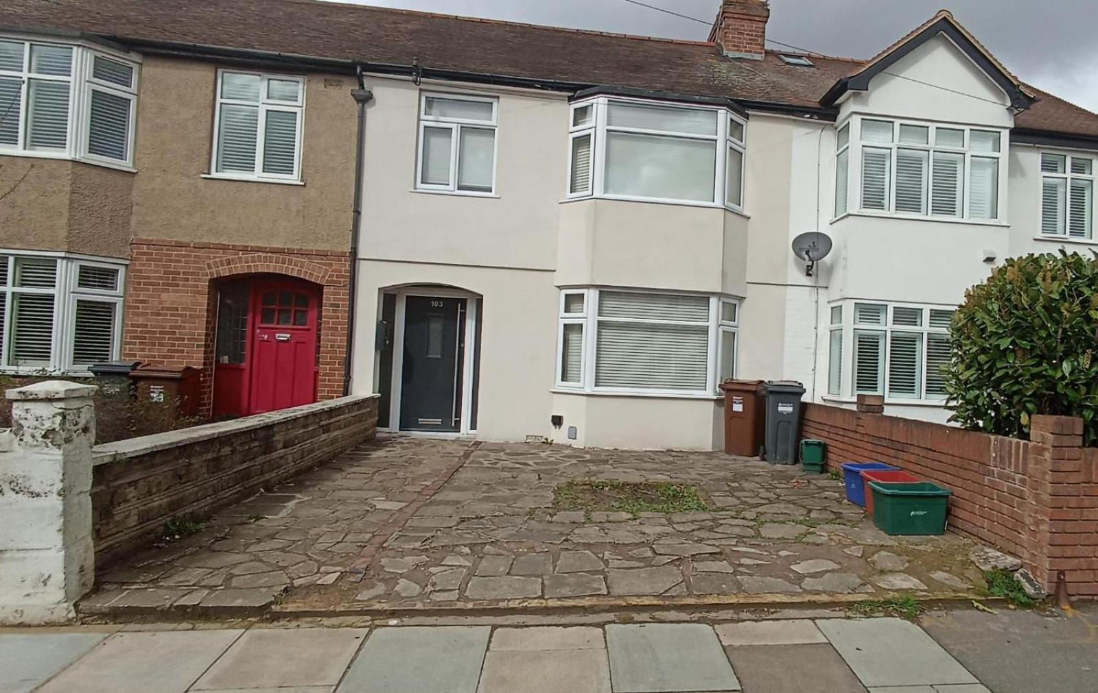 Charming 3-bedroom Family Feriehus London