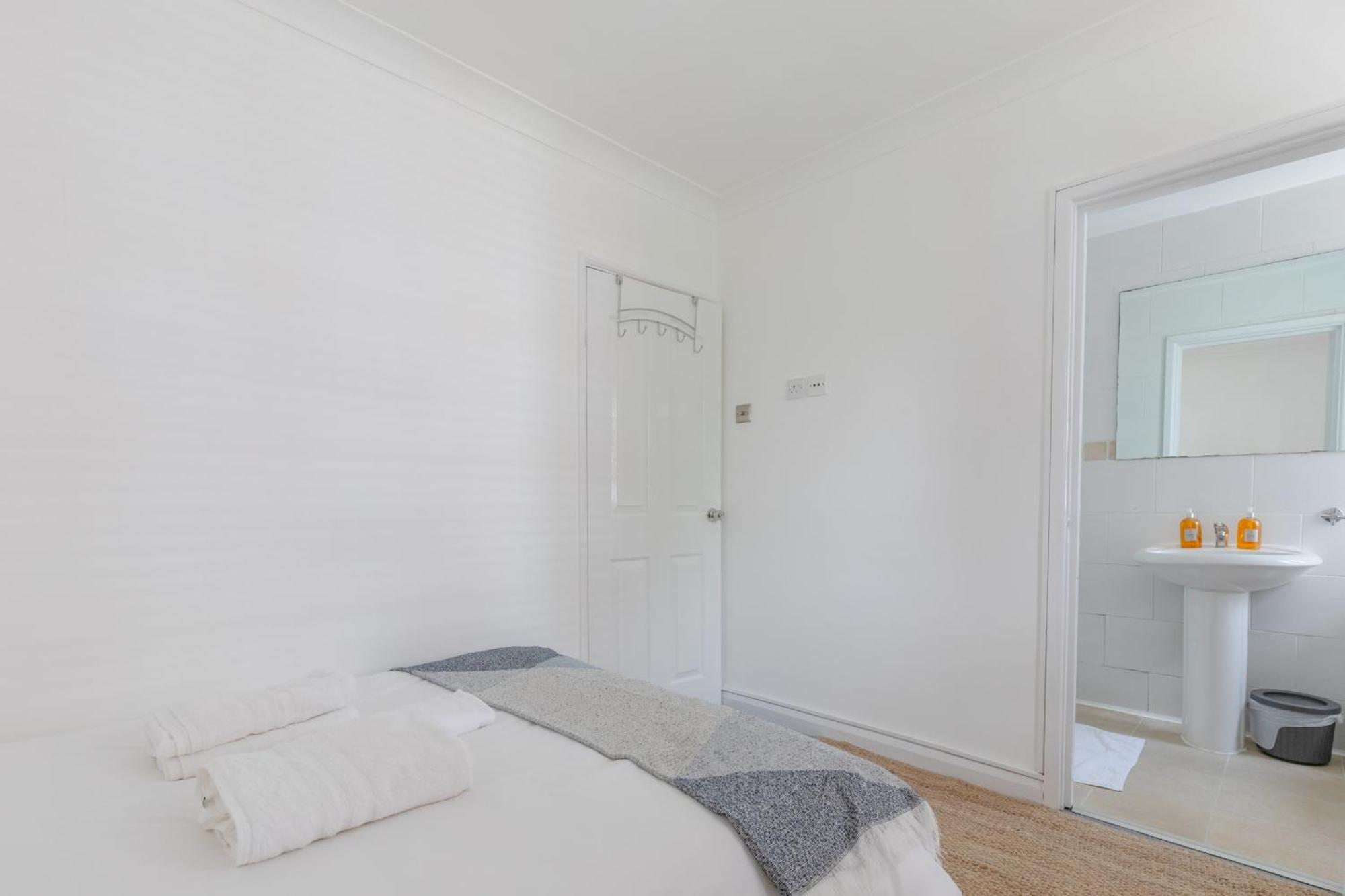Leilighet Spacious 3bd Flat Close To Tube - Fulham!