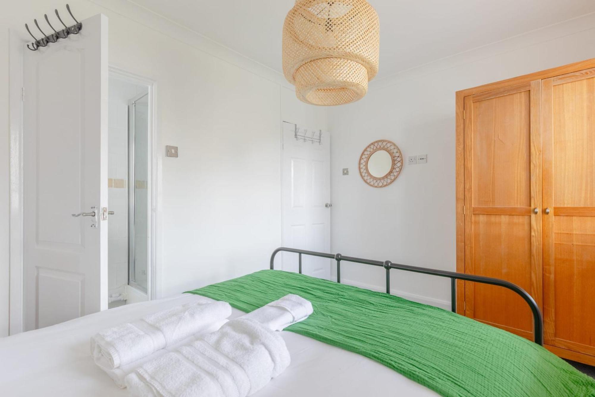 Spacious 3bd Flat Close To Tube - Fulham! Leilighet