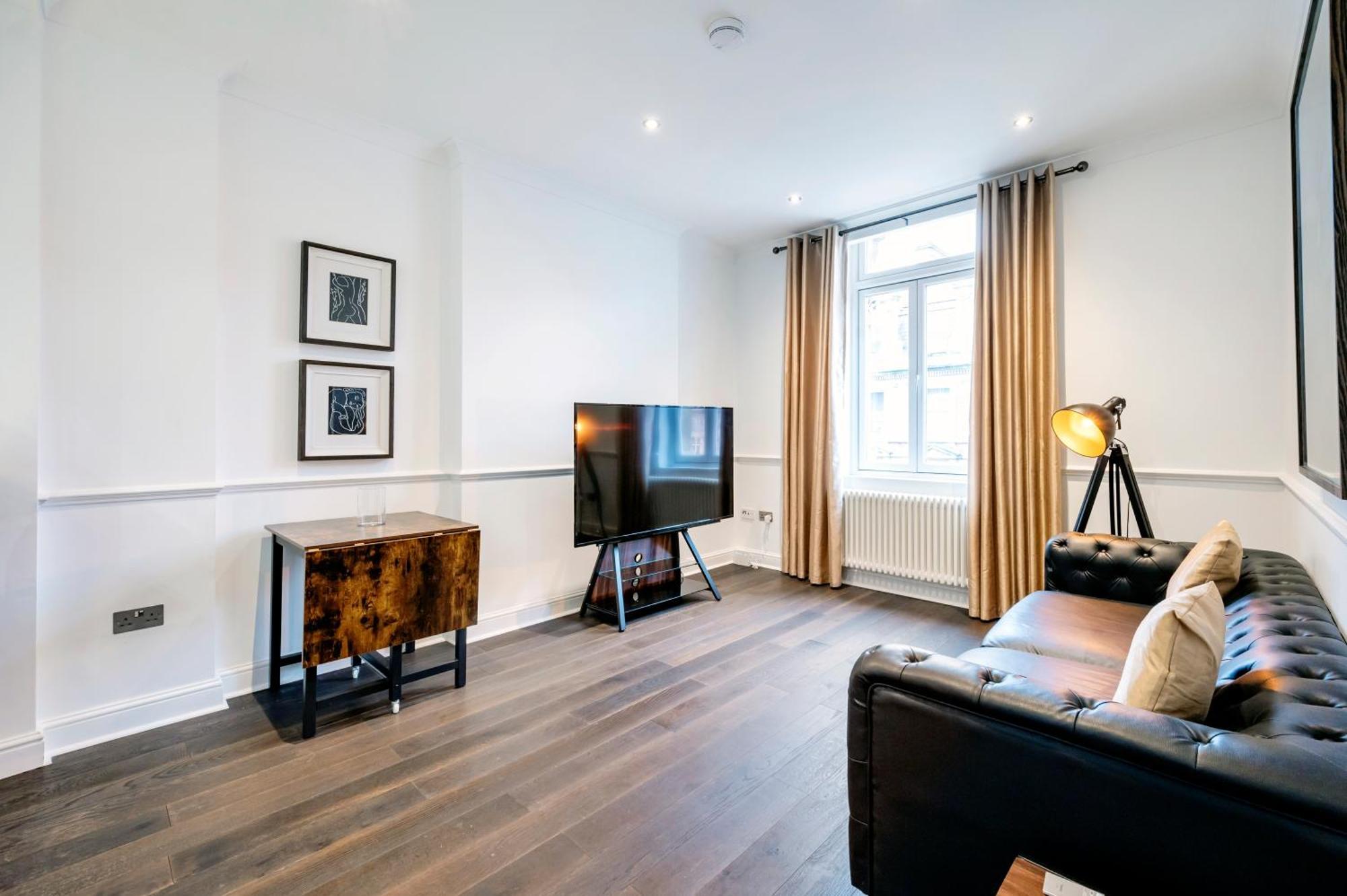 High End Two Bedroom Apartment, Covent Garden Leilighet