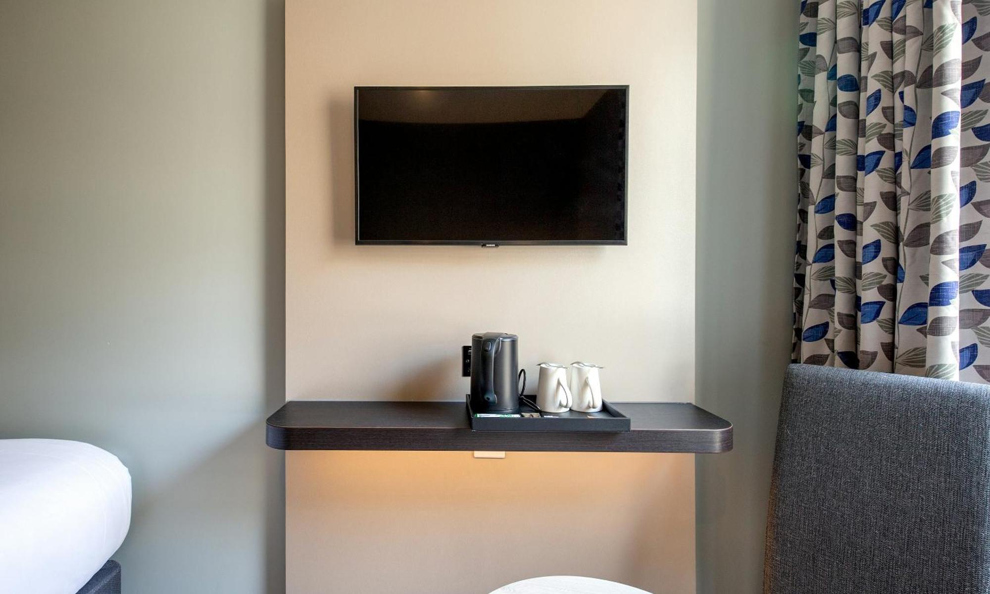 Royal National Hotell 3*