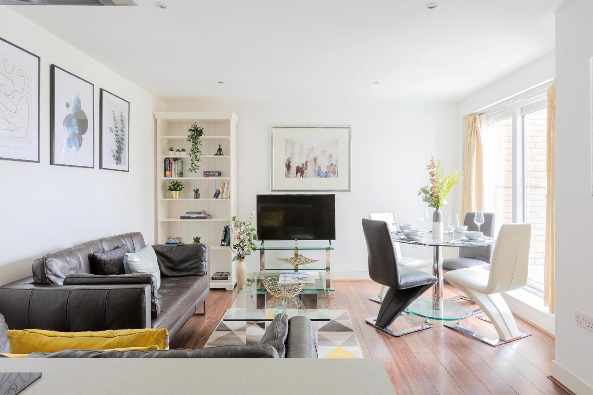 The Acton Flat * London