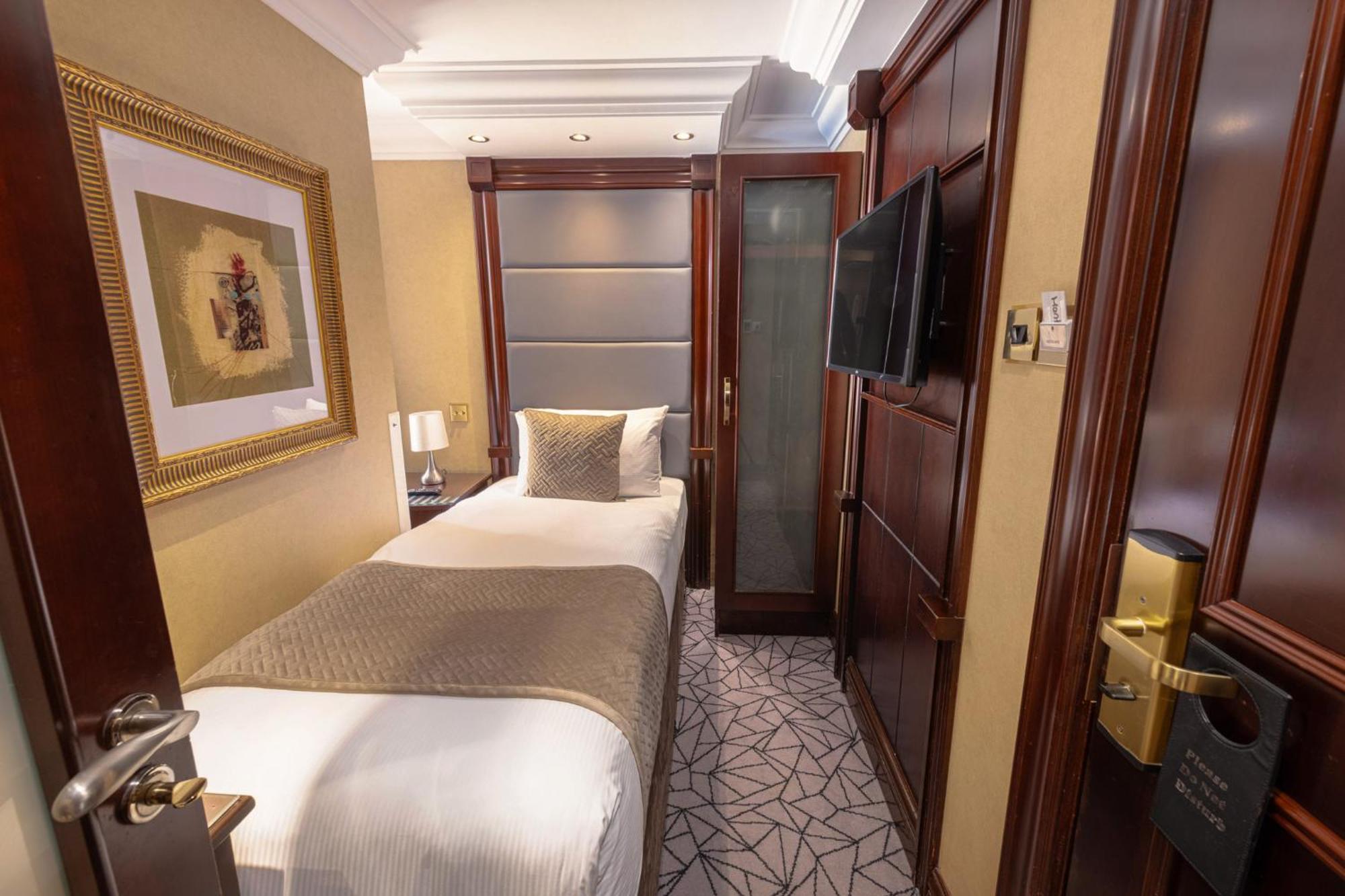 Hotel Hyde Park International