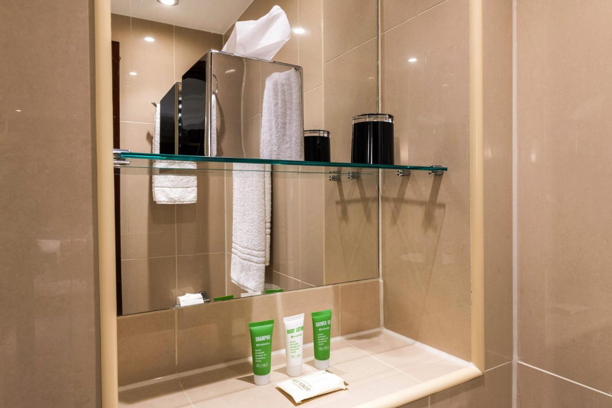 Hyde Park International 4* London