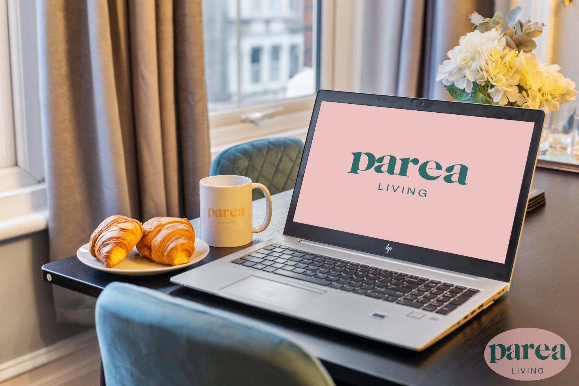 Parea Living - Leytonstone, 2-bedroom Serviced Apartment, Free Parking, Remote Working Apartment *