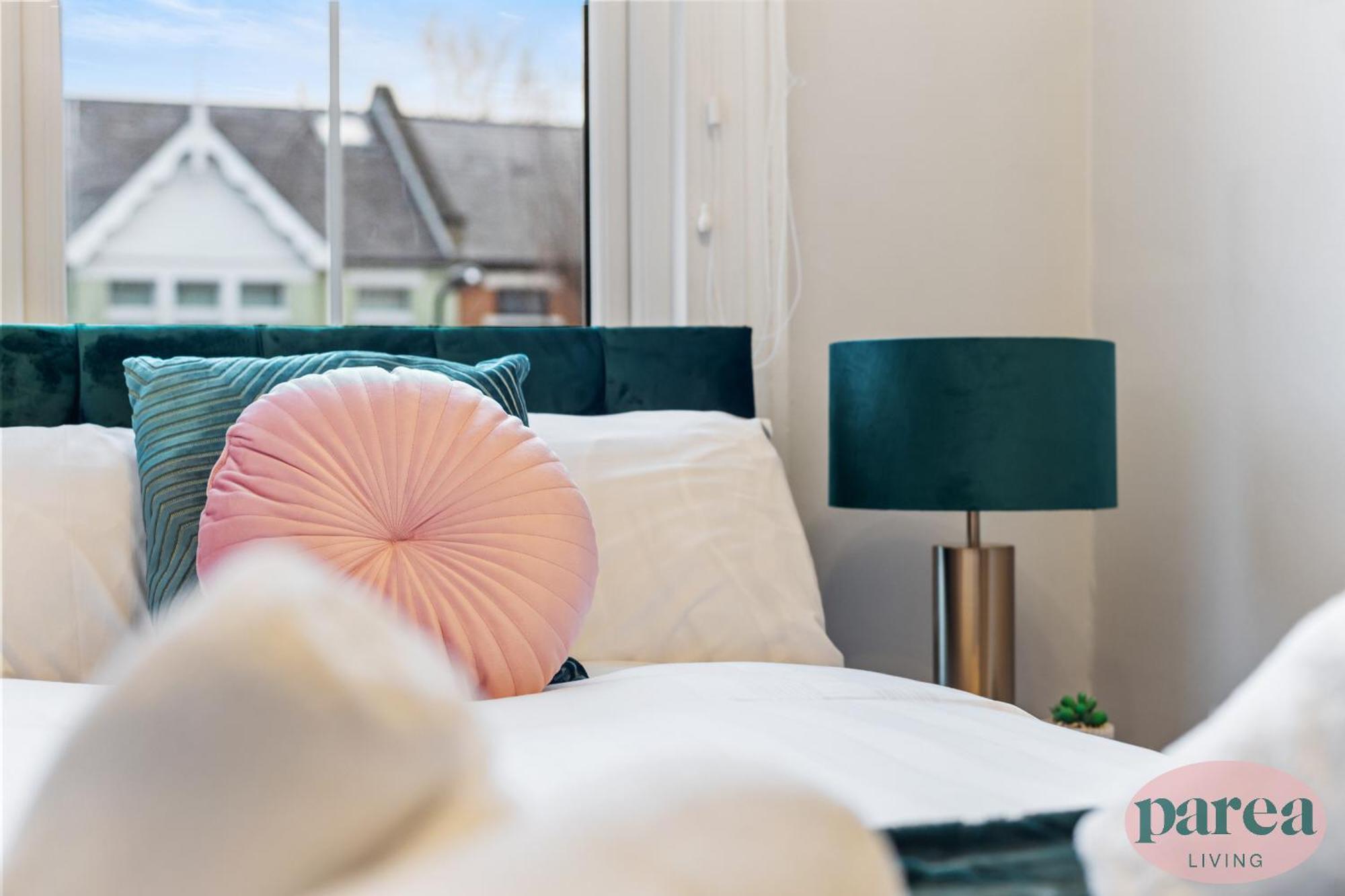 Apartment Parea Living - Leytonstone, 2-bedroom Serviced Apartment, Free Parking, Remote Working London