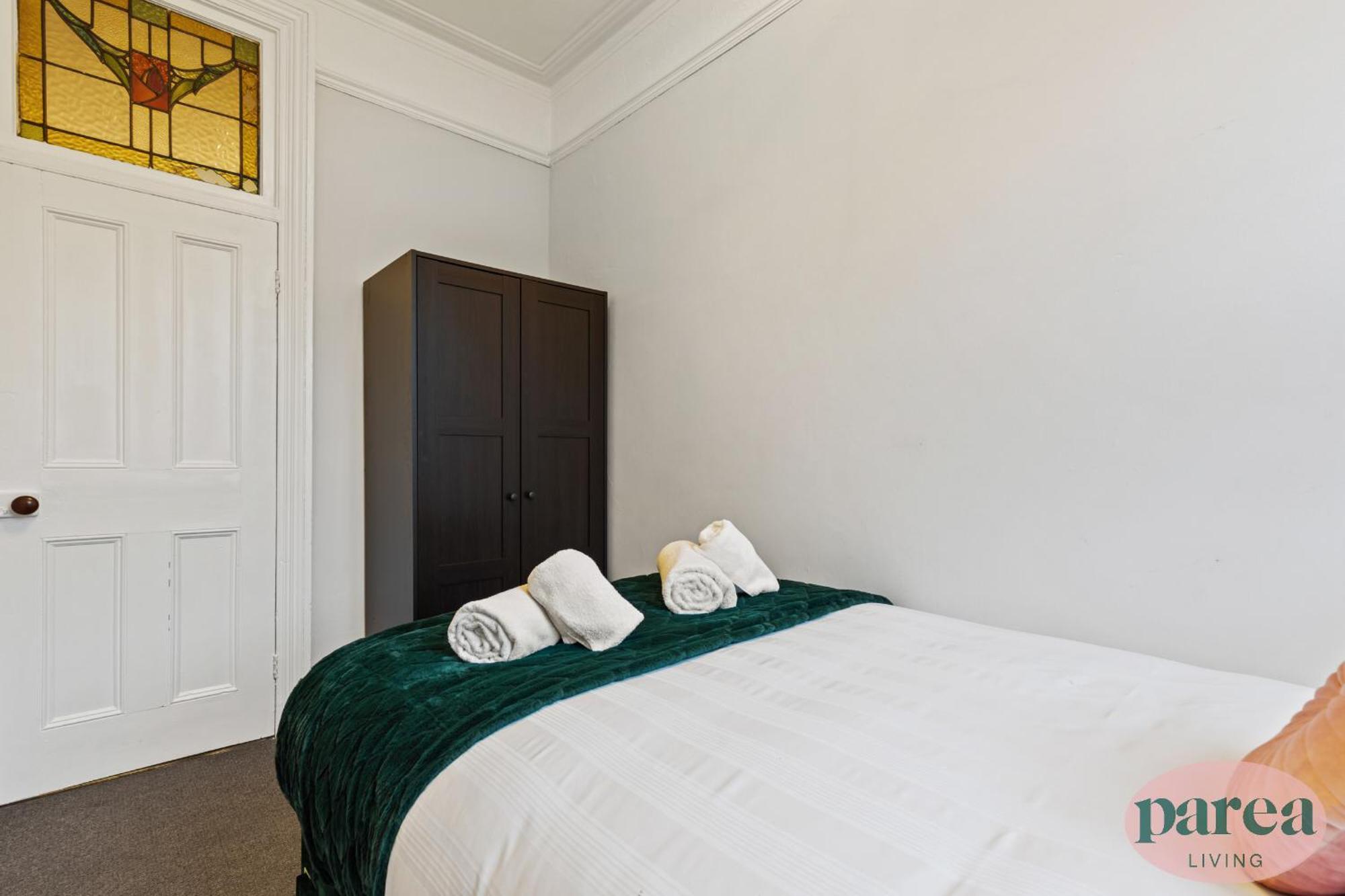 Apartment Parea Living - Leytonstone, 2-bedroom Serviced Apartment, Free Parking, Remote Working *