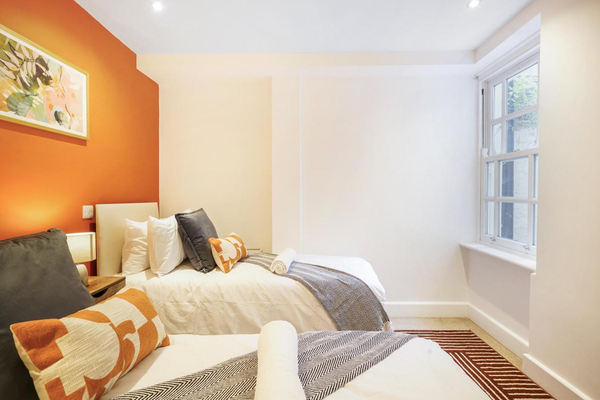 2 Bed Garden Apt Sleeps 7 Short Walk To Old Street Station Appartement Londen