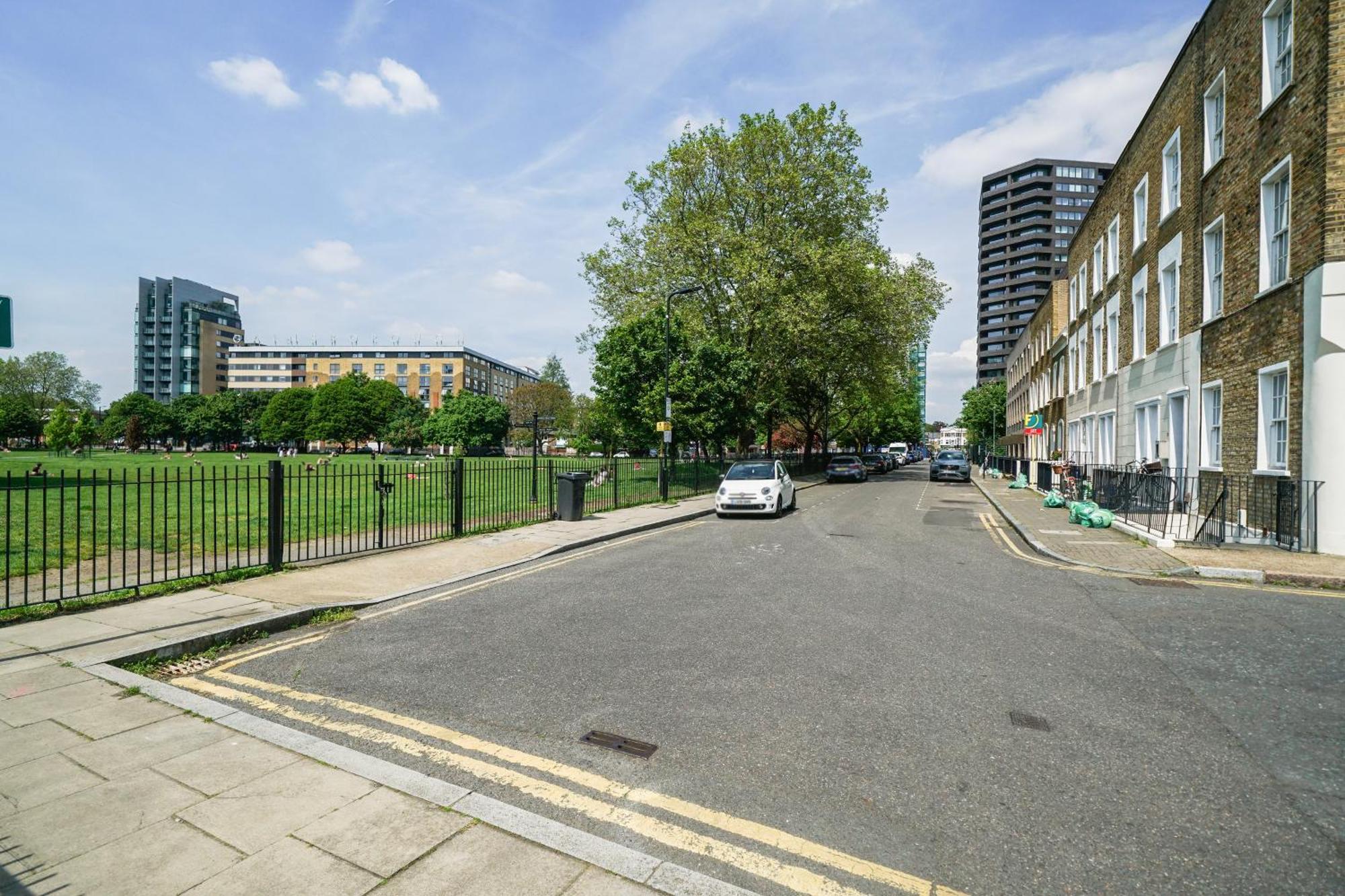 2 Bed Garden Apt Sleeps 7 Short Walk To Old Street Station Appartement Londen