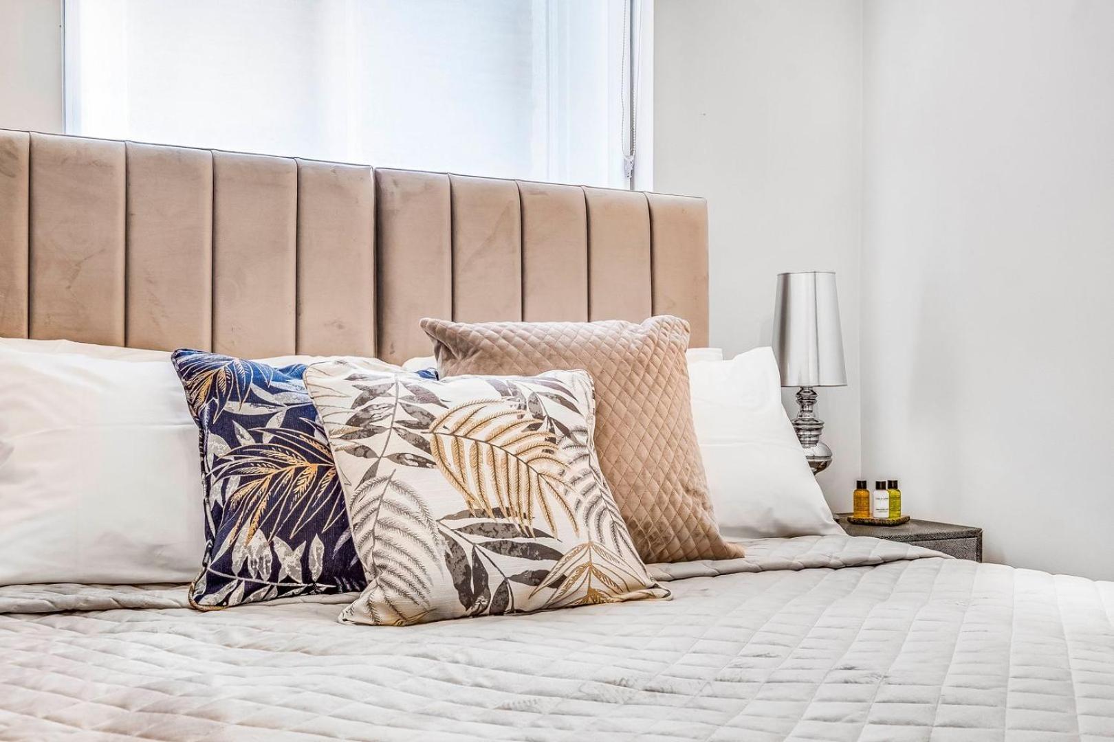 2 Bedroom Flat Chelsea * Londen