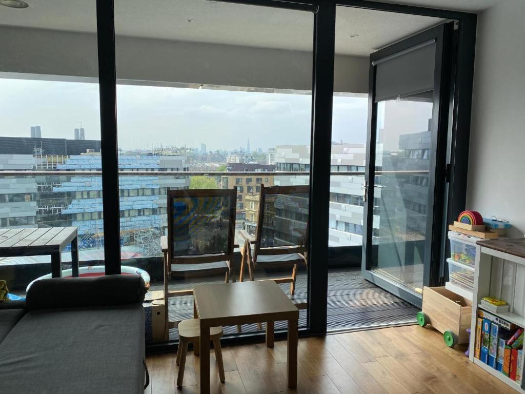 Greenwich Skyline Retreat - 2bed Flat