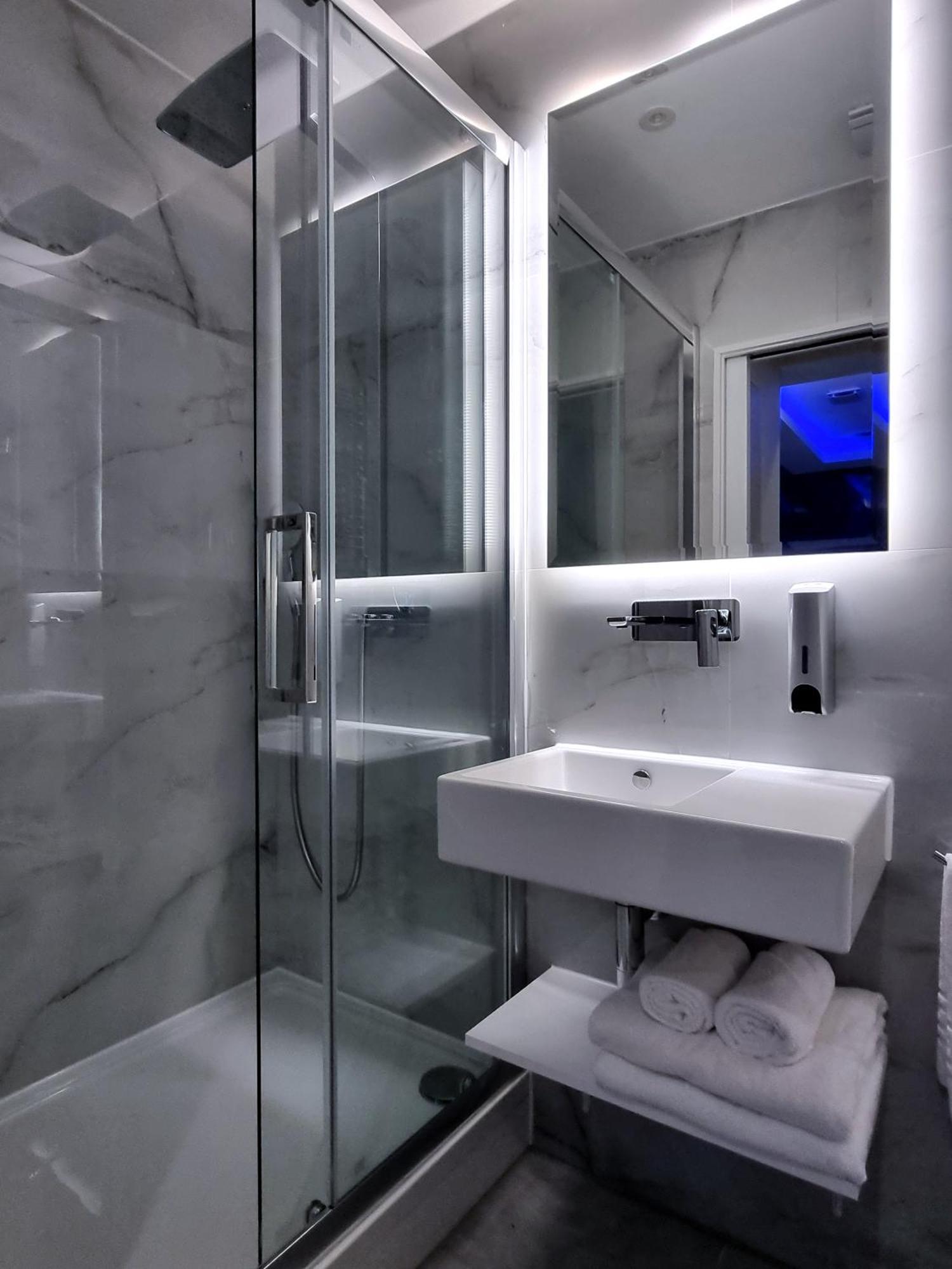 Aparthotel Nox Kensington Gardens London