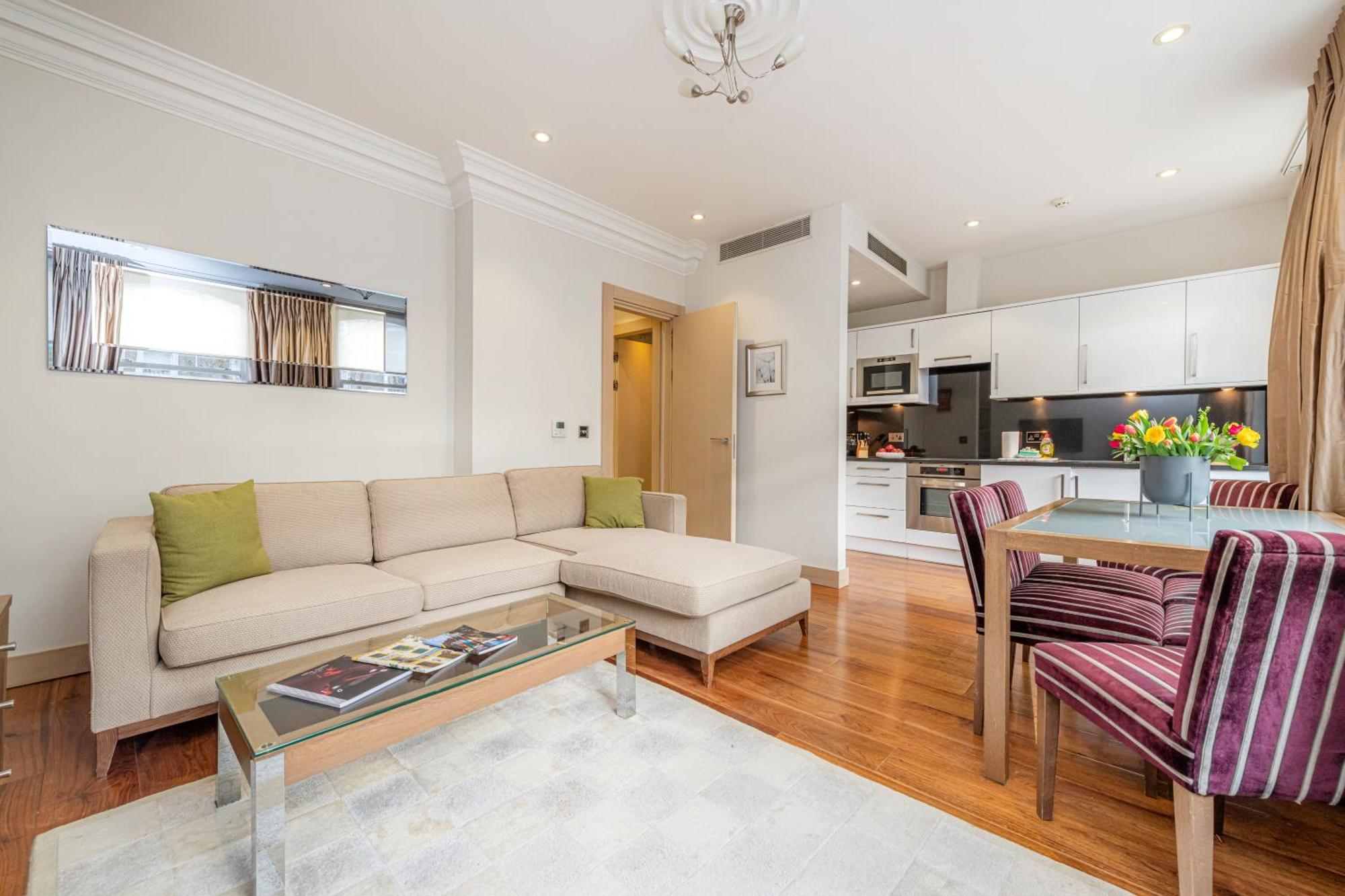 Claverley Court Apartahotel