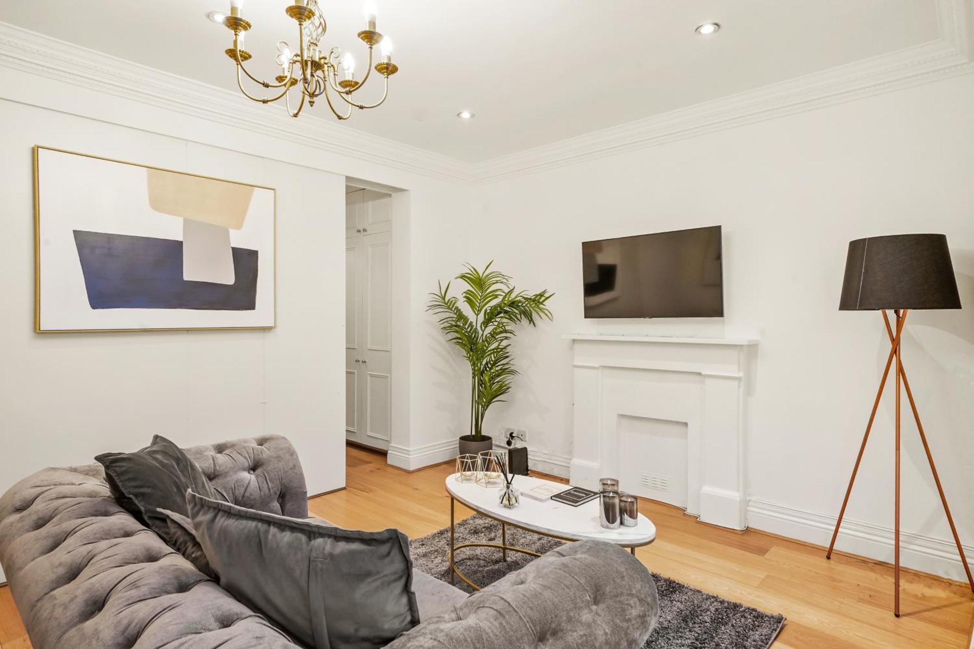 Knightsbridge Residences By Dena Elite Collection *