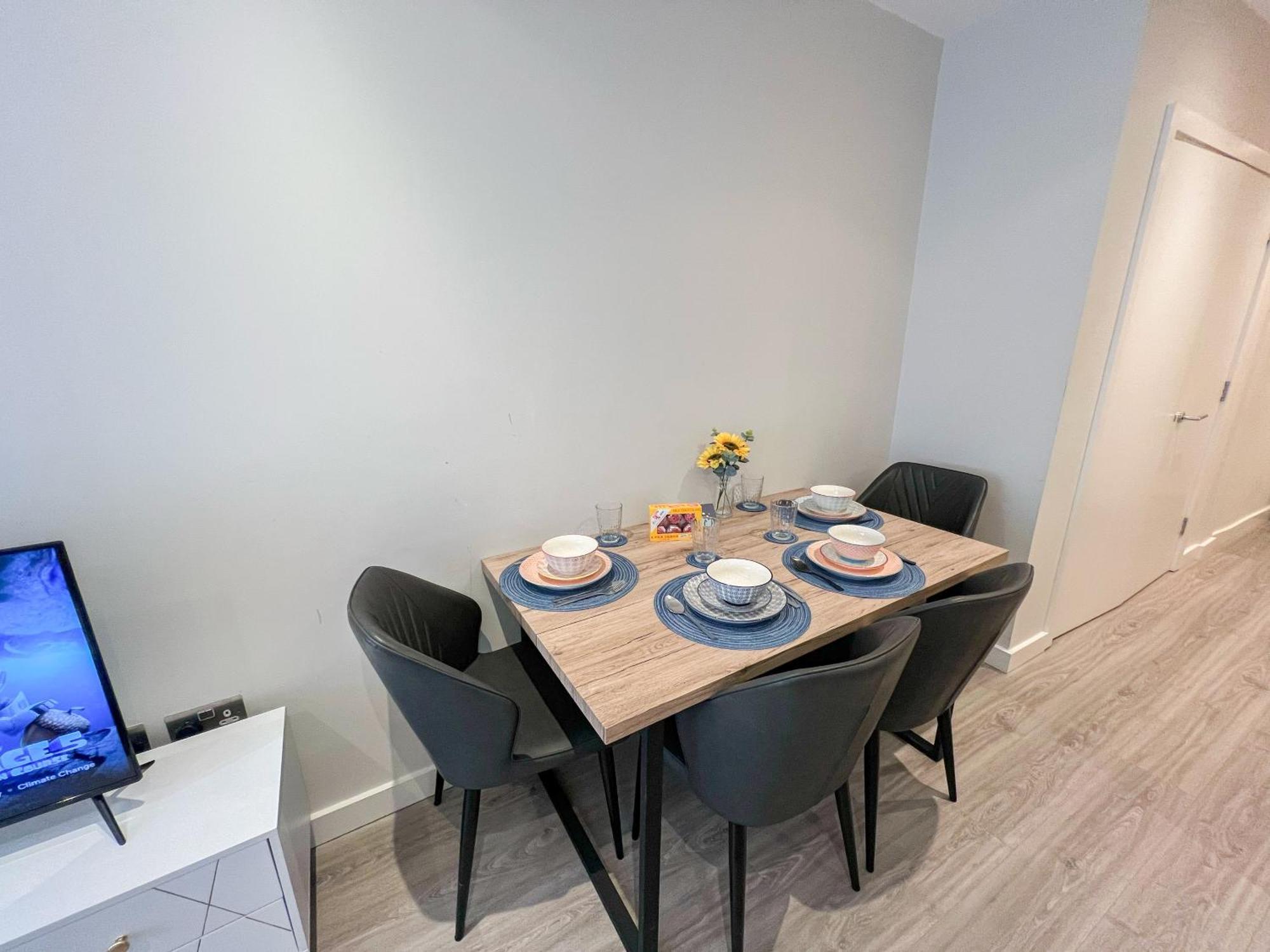 Appartement Charming 1-bedroom Haven Near The Shard In Elephant & Castle Londen