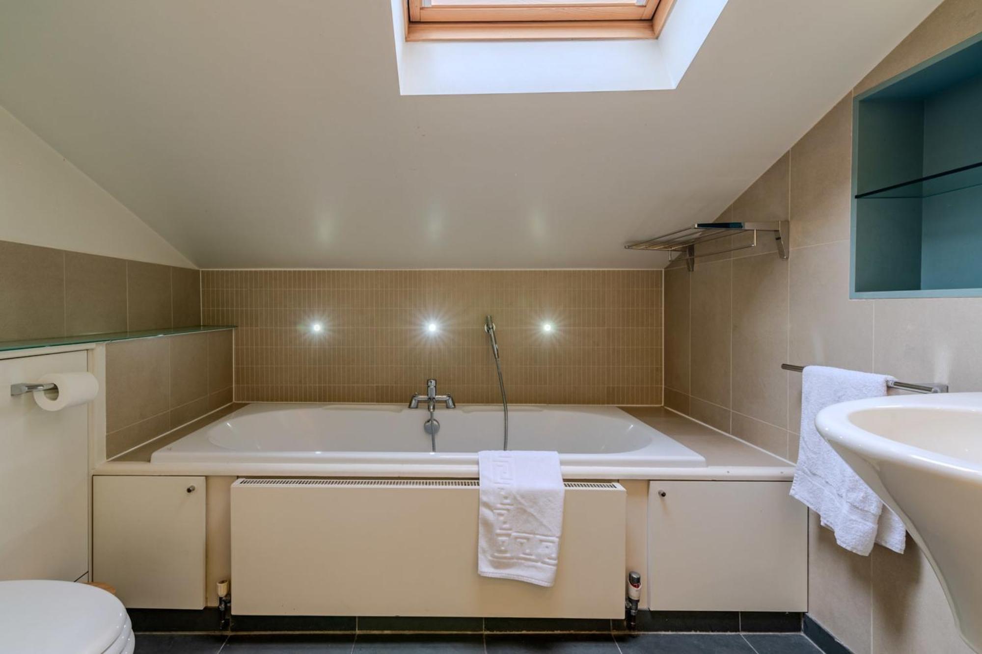 Сasa de vacaciones Beautiful Three Bedroom House In West Londres