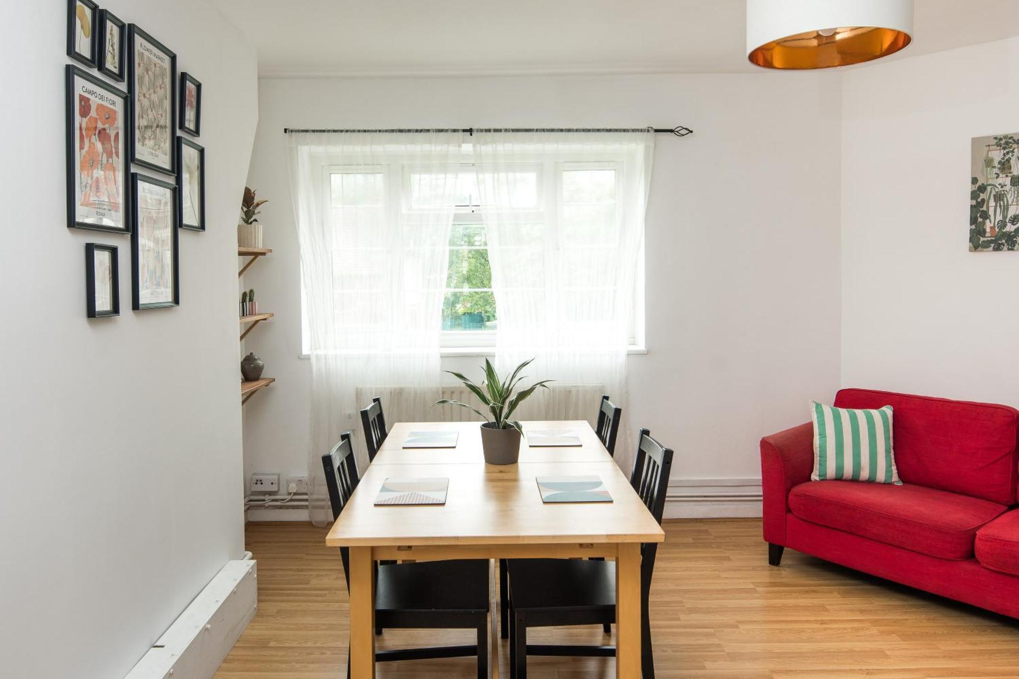 Stylish 2bd Flat With Balcony Near Stepney Apartamento *